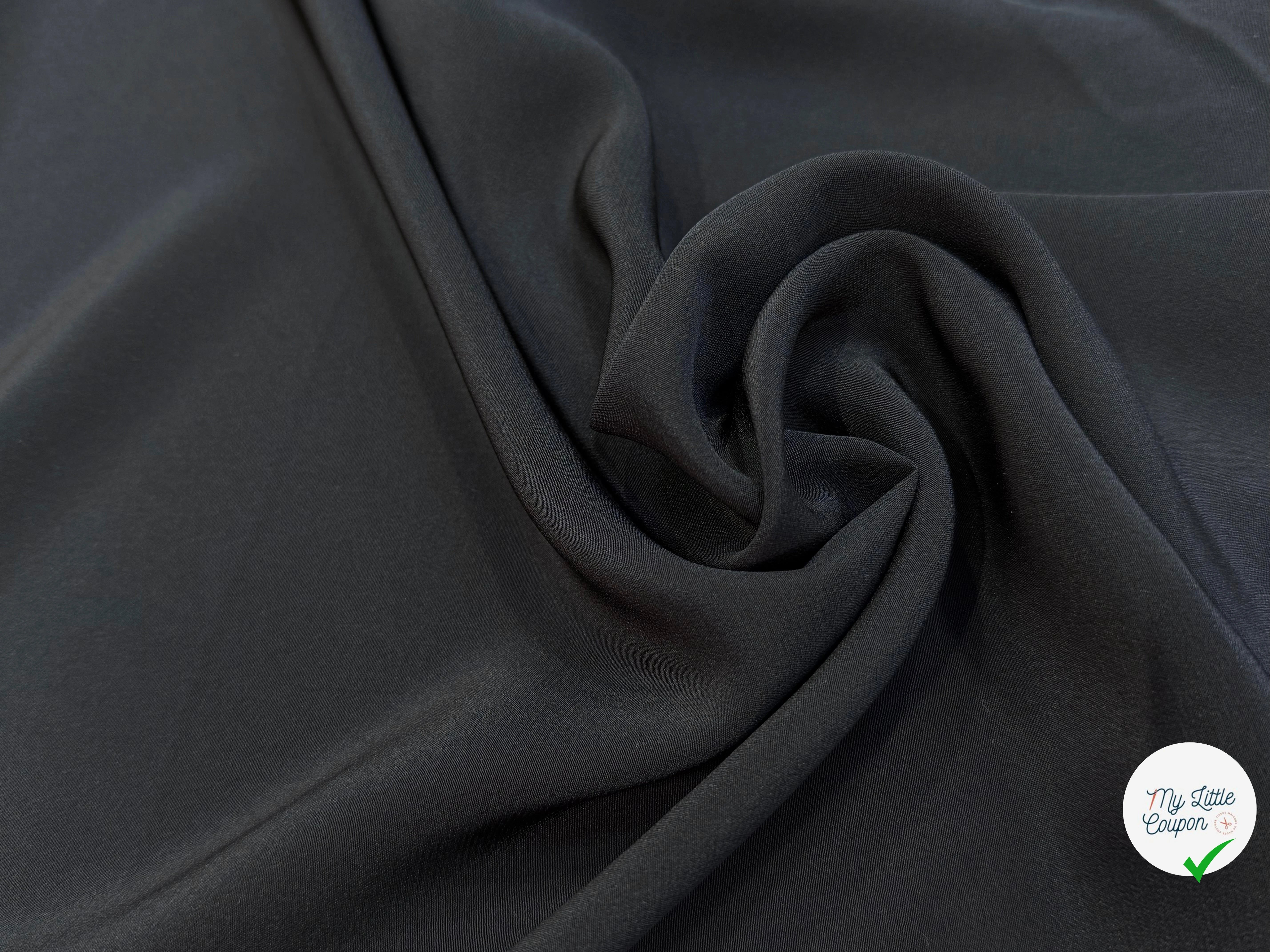 CREPE DE SOIE FLUIDE LÉGÈREMENT SATINÉ NOIR 110 DE LAIZE - My Little Coupon