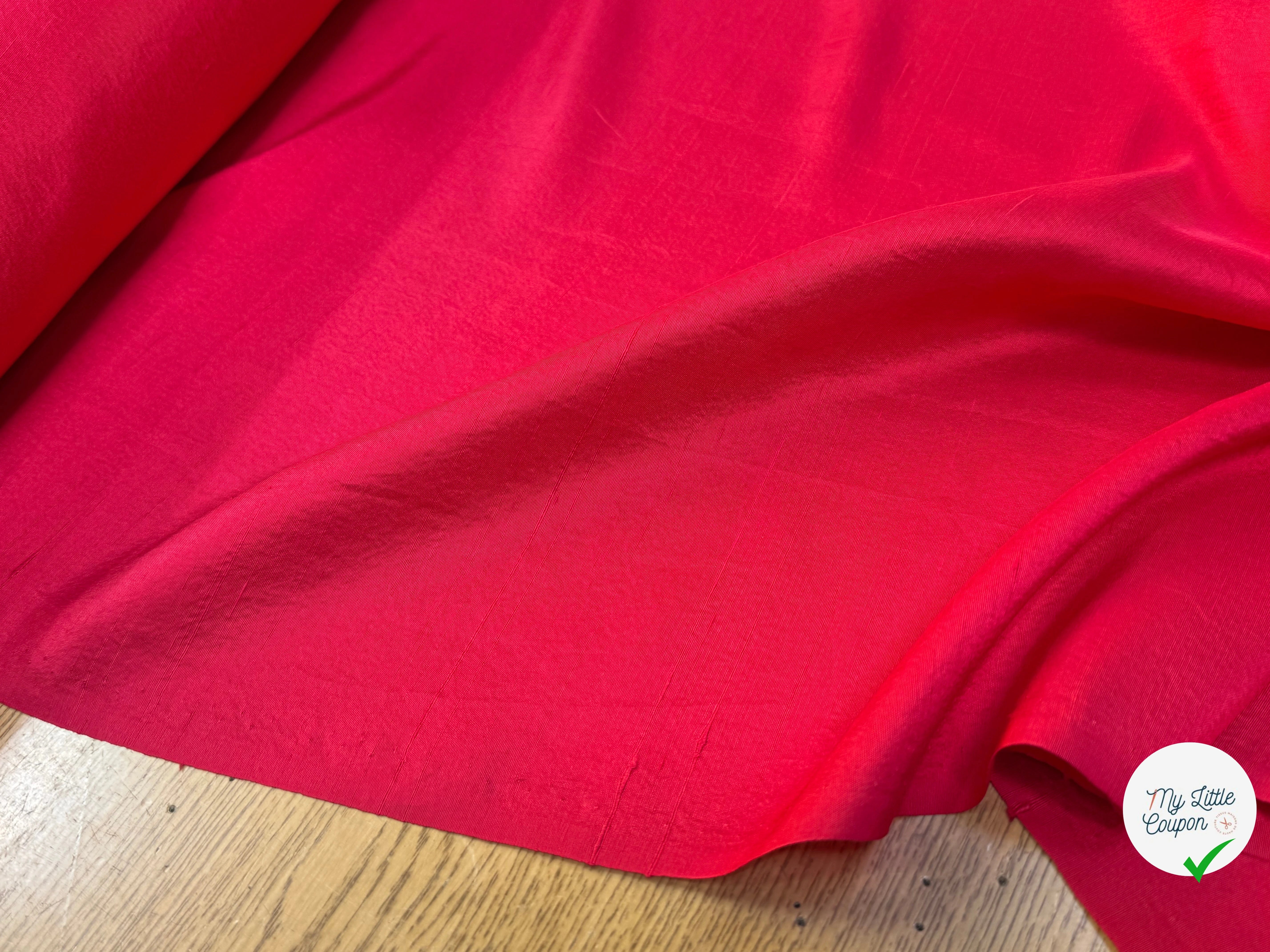 CREPE DE SOIE FLUIDE LÉGÈREMENT SATINÉ ROUGE TEXTURÉ SHANTUNG COUTURE - My Little Coupon