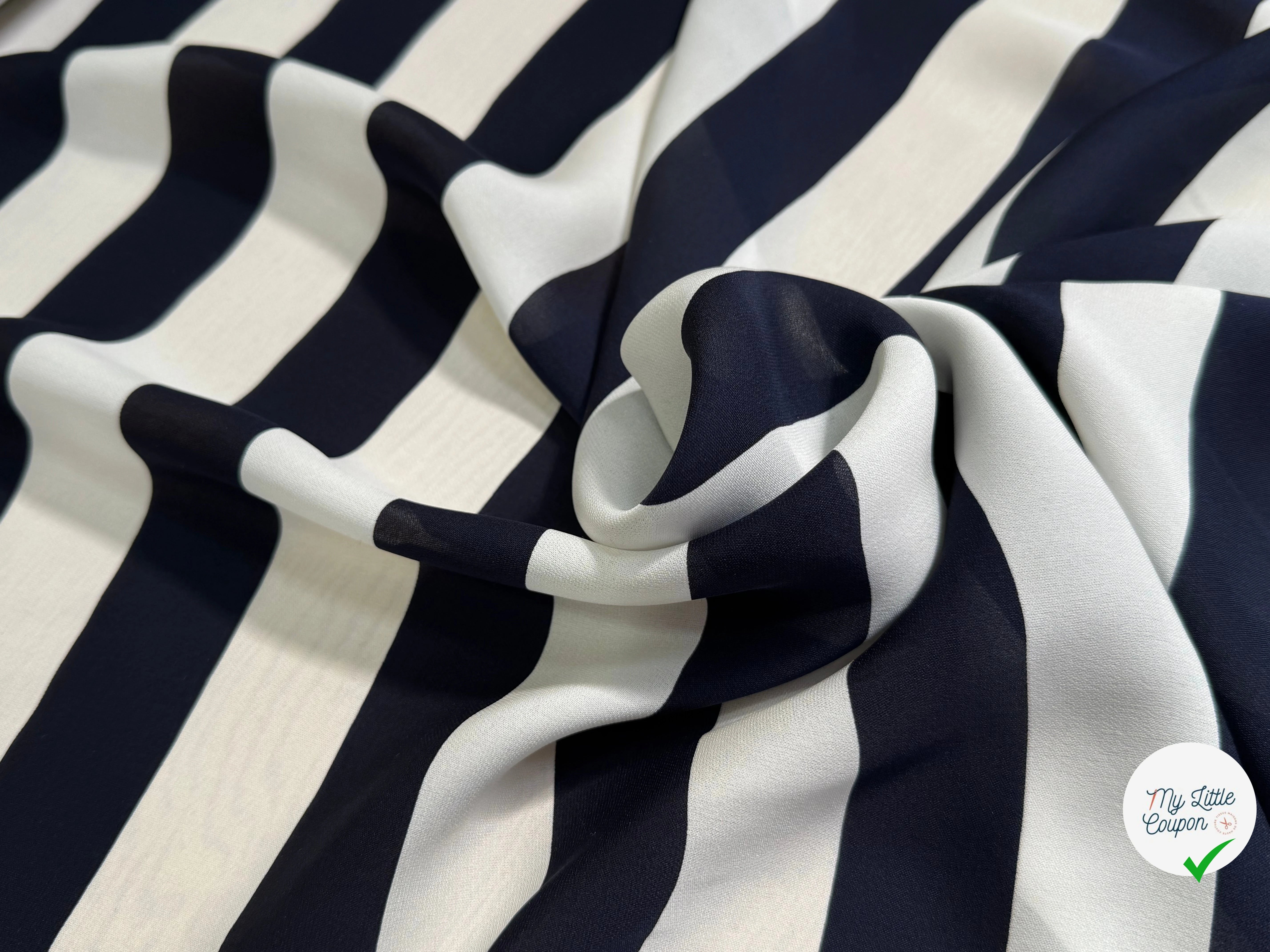 CREPE DE SOIE ULTRA FLUIDE GROSSES RAYURES BLANC CASSÉ MARRINE - My Little Coupon