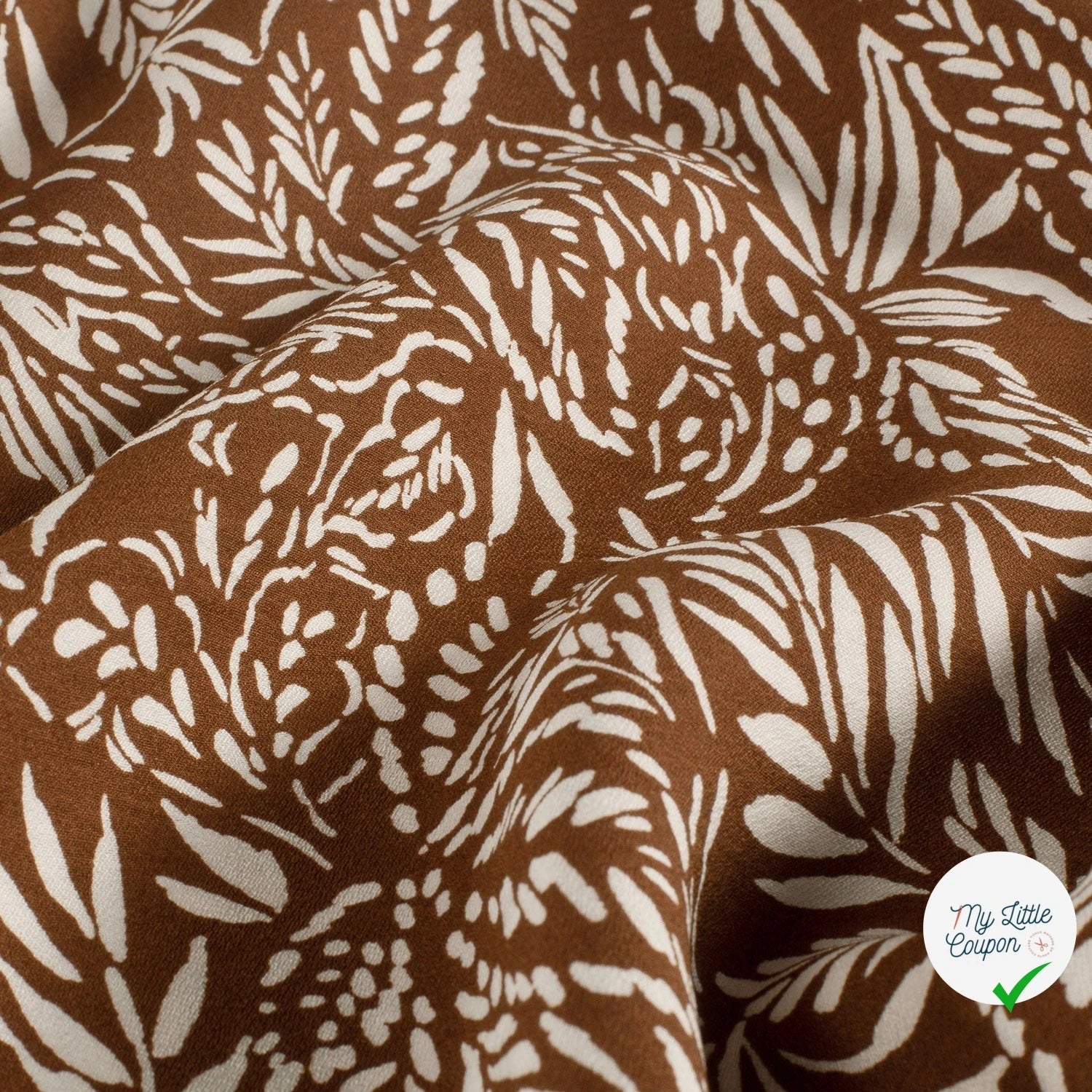 Crêpe de viscose feuilles marron