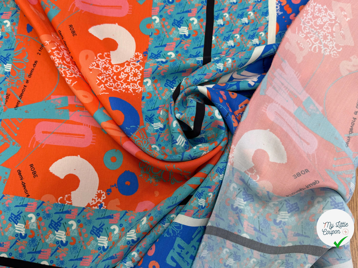 CRÊPE DE VISCOSE FLUIDE IMPRIMÉ TYPOGRAPHIQUE BLEU ET ORANGE FANTASY TYPO ORANGE - My Little Coupon