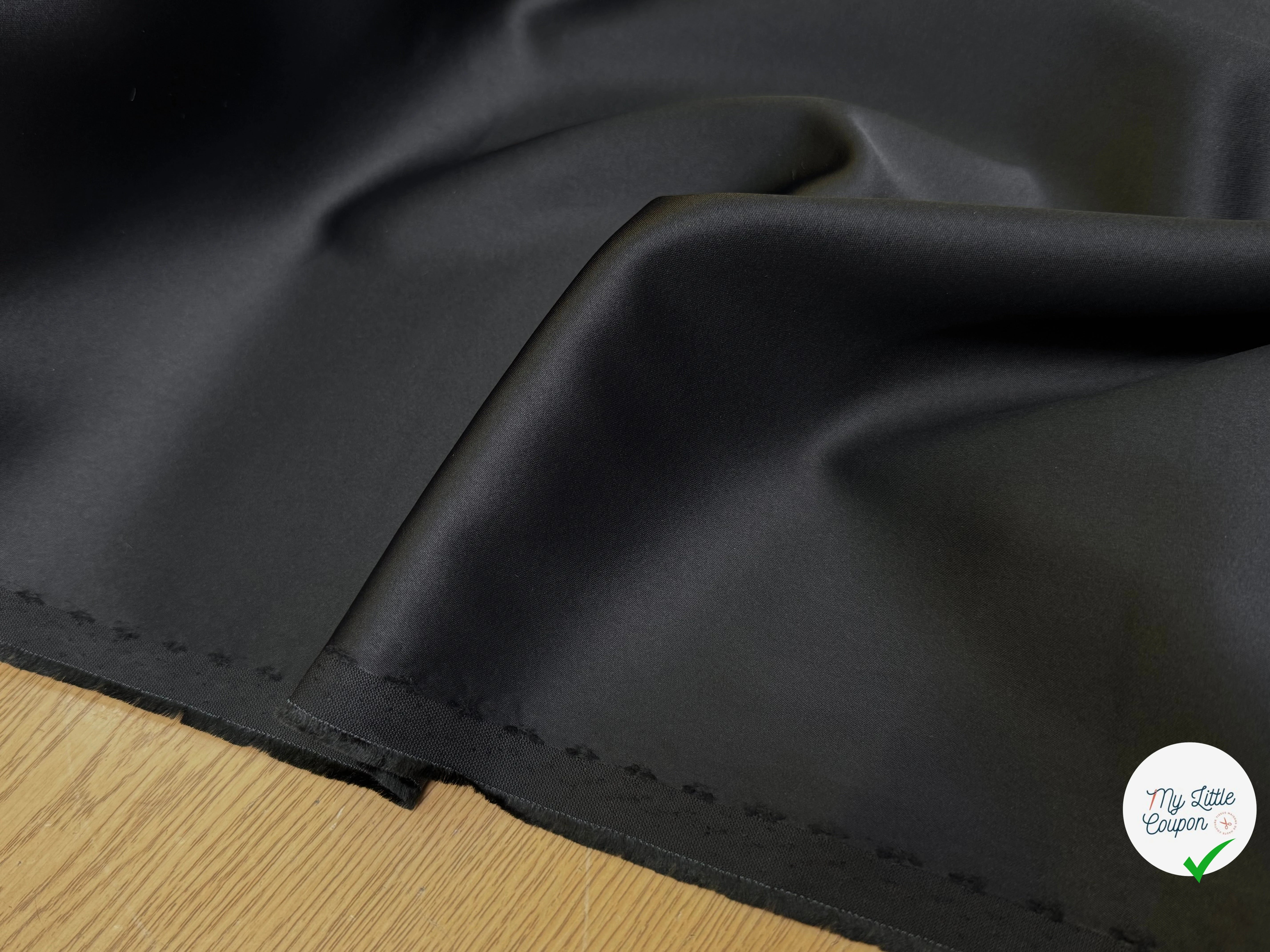 CREPE ENVERS SATIN ACETATE VISCOSE TRÈS BEAU TOMBÉ NOIR COUTURE - My Little Coupon