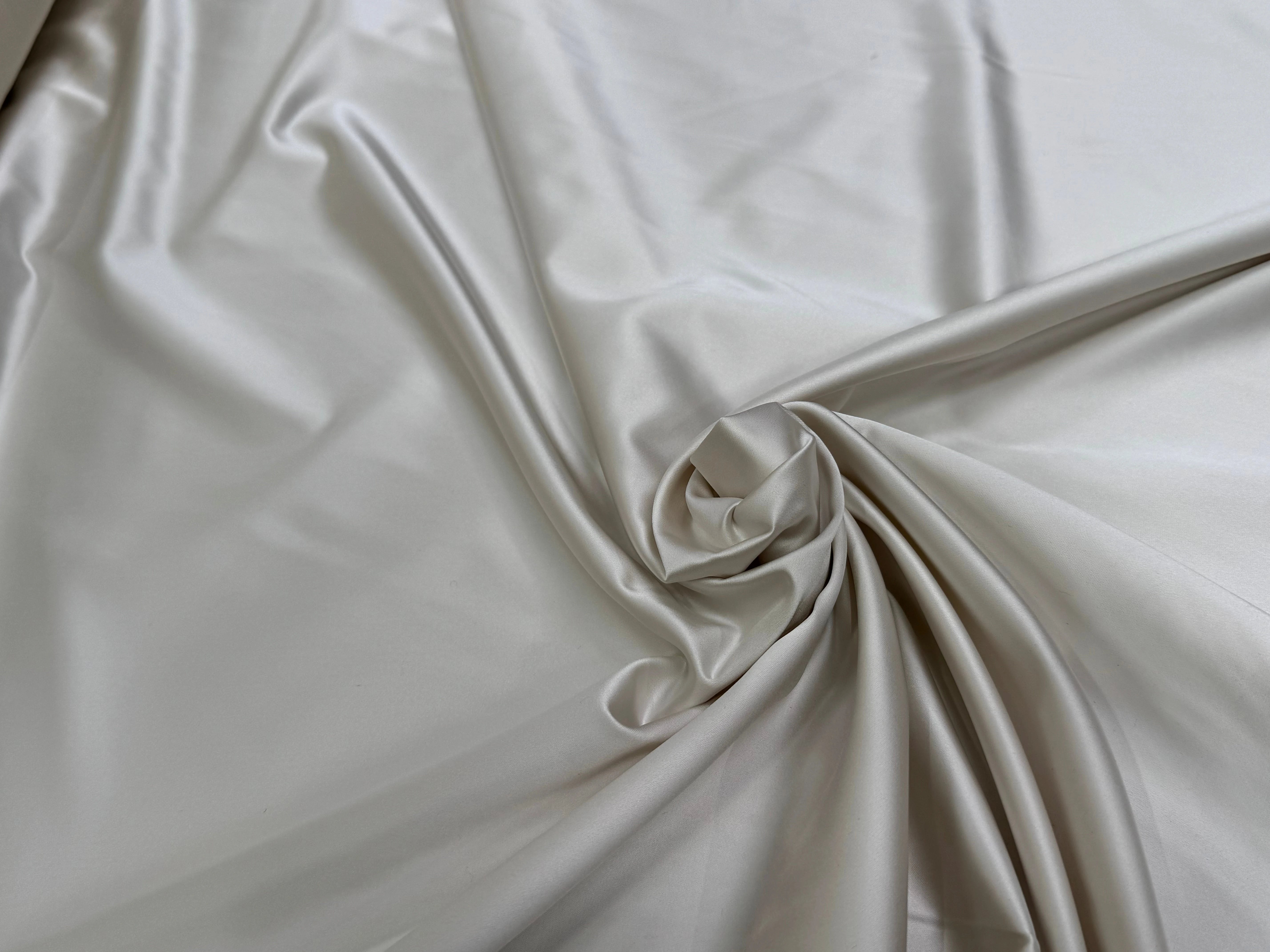 CREPE ENVERS SATIN BELLE TENUE CRAIE - My Little Coupon