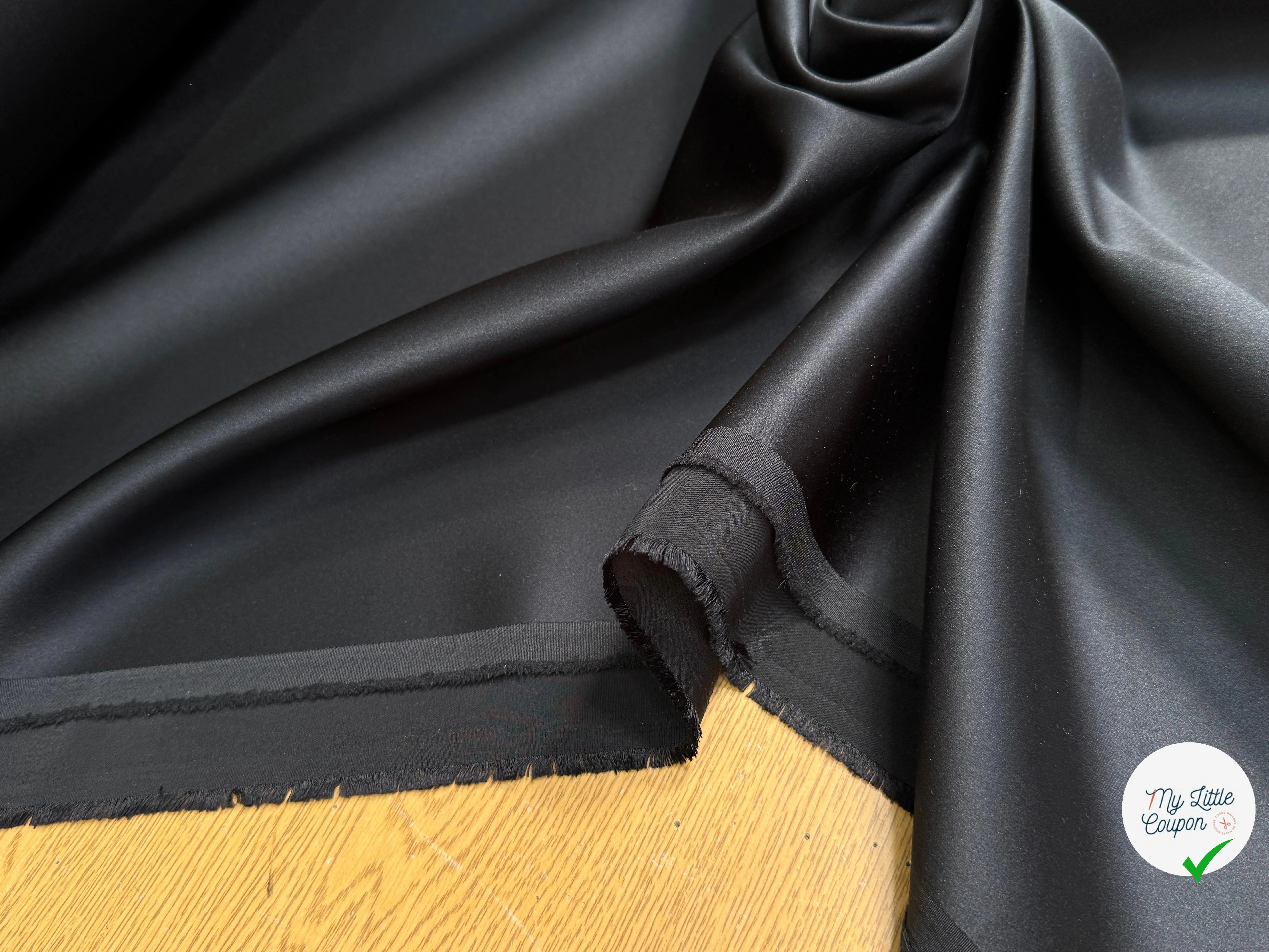 CREPE ENVERS SATIN CONTRECOLLÉ NOIR BELLE TENUE - My Little Coupon