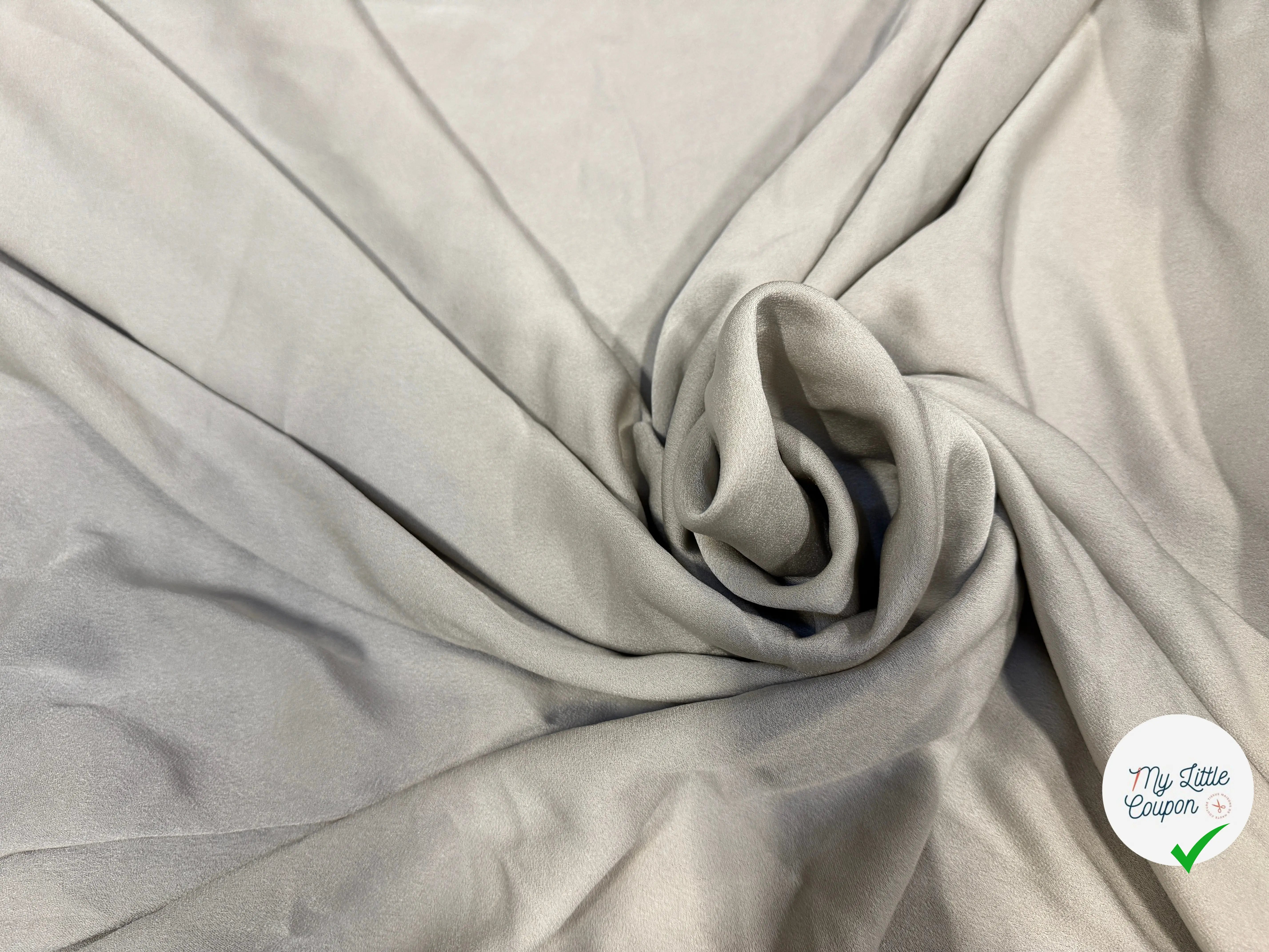 CRÊPE ENVERS SATIN LOURD ET FLUIDE COULEUR MARBRE - My Little Coupon