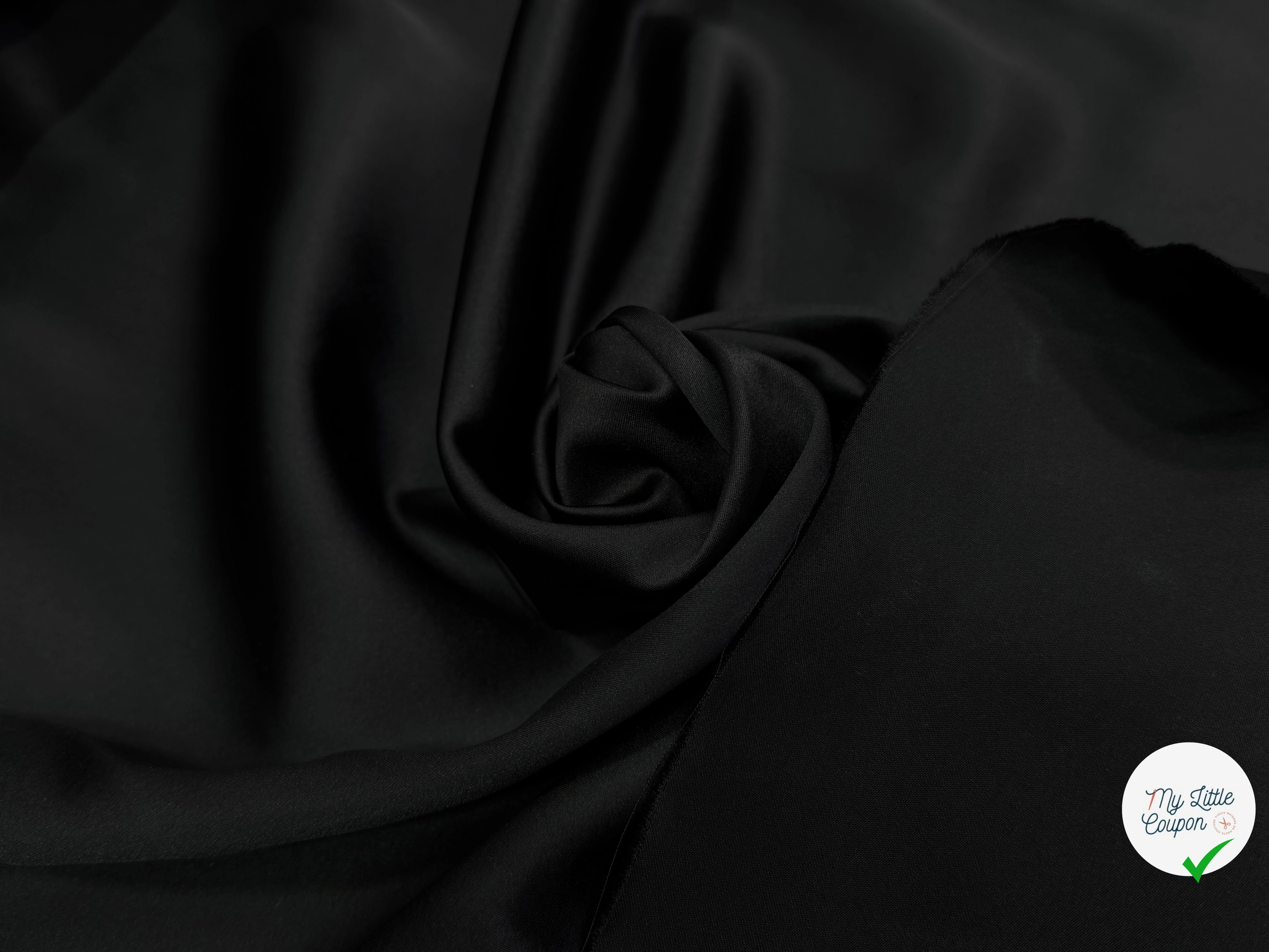 CREPE ENVERS SATIN LOURD FROIDE ACETATE VISCOSE NOIR  STRETCH - My Little Coupon