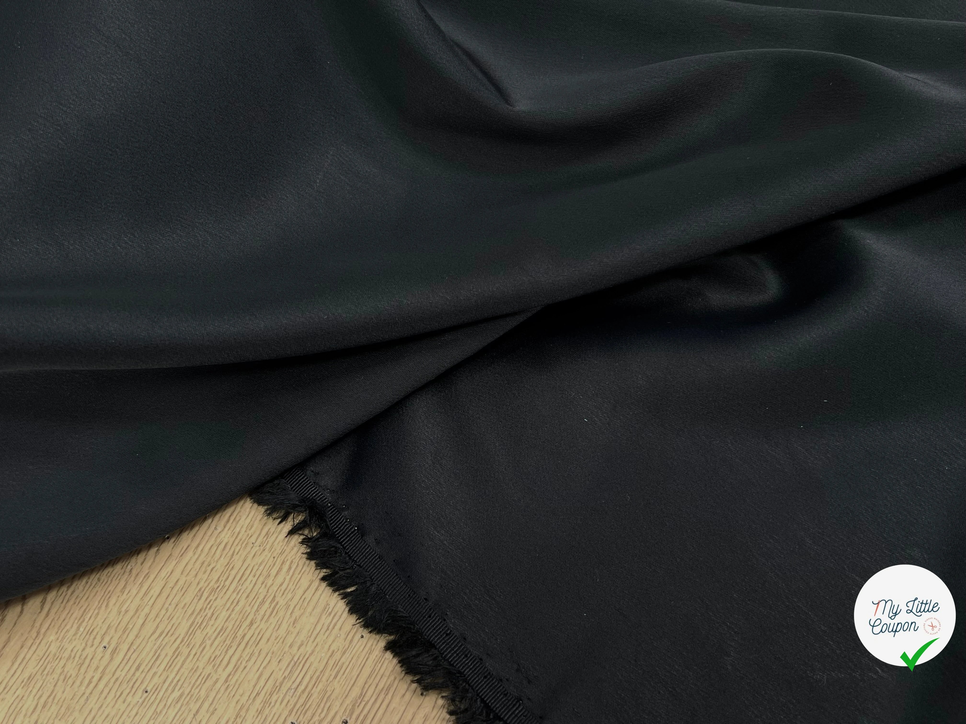 CREPE ENVERS SATIN LOURD NUIT ACETATE VISCOSE STRETCH - My Little Coupon