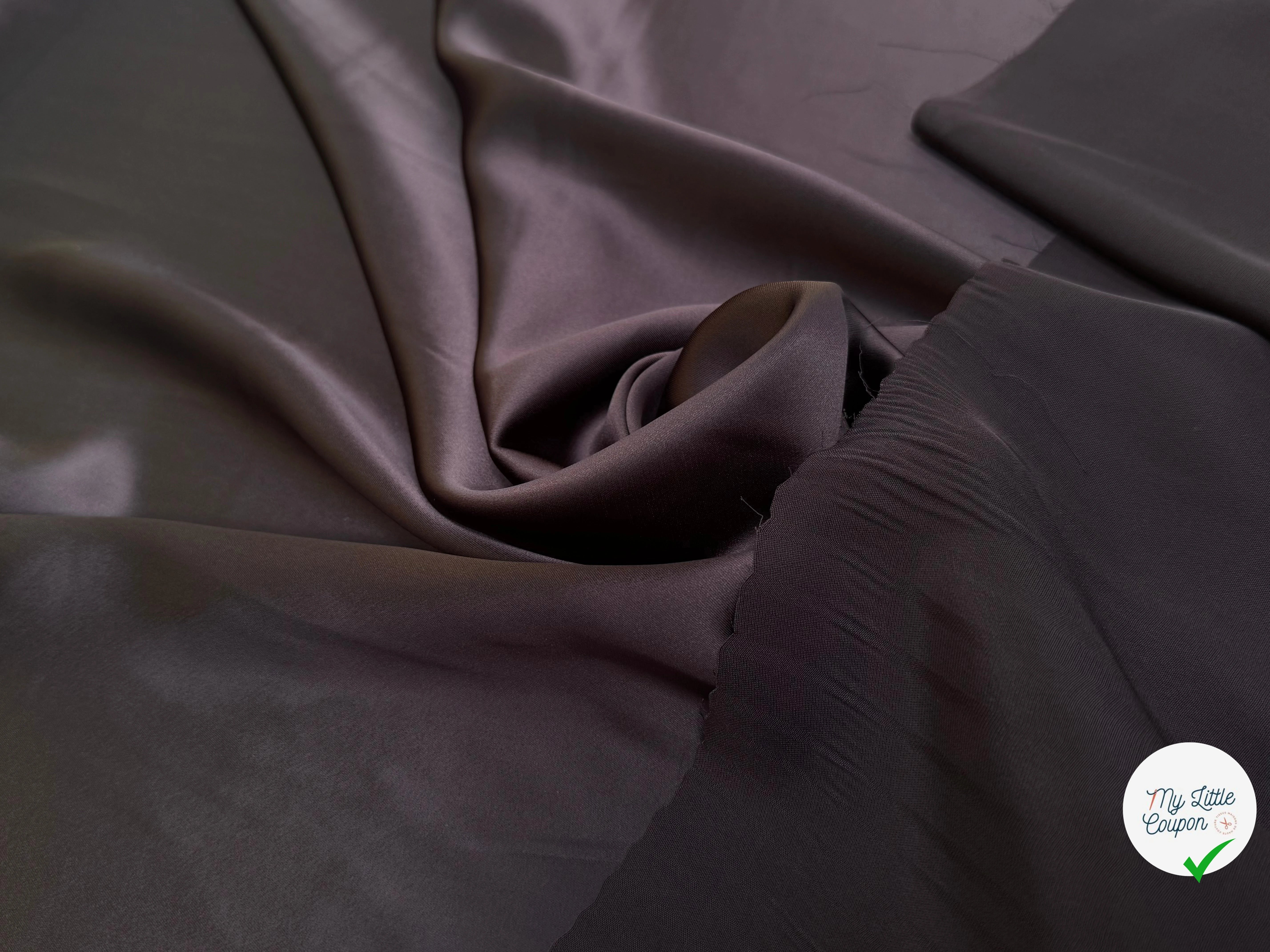 CREPE ENVERS SATIN VISCOSE BEAU TOMBÉ SMOKY BROWN - My Little Coupon