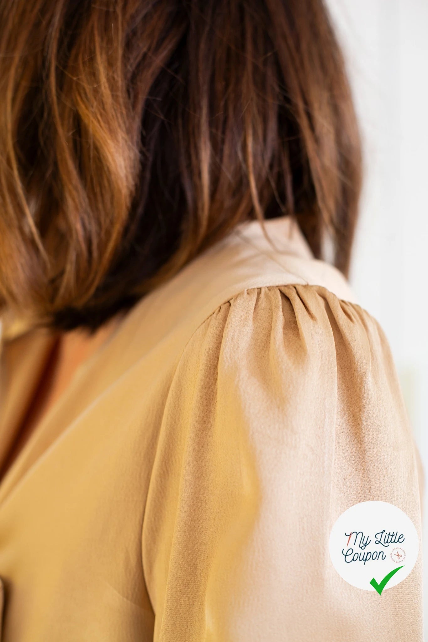 CREPE ENVERS SATIN VISCOSE ET ACETATE MAT SABLE - My Little Coupon