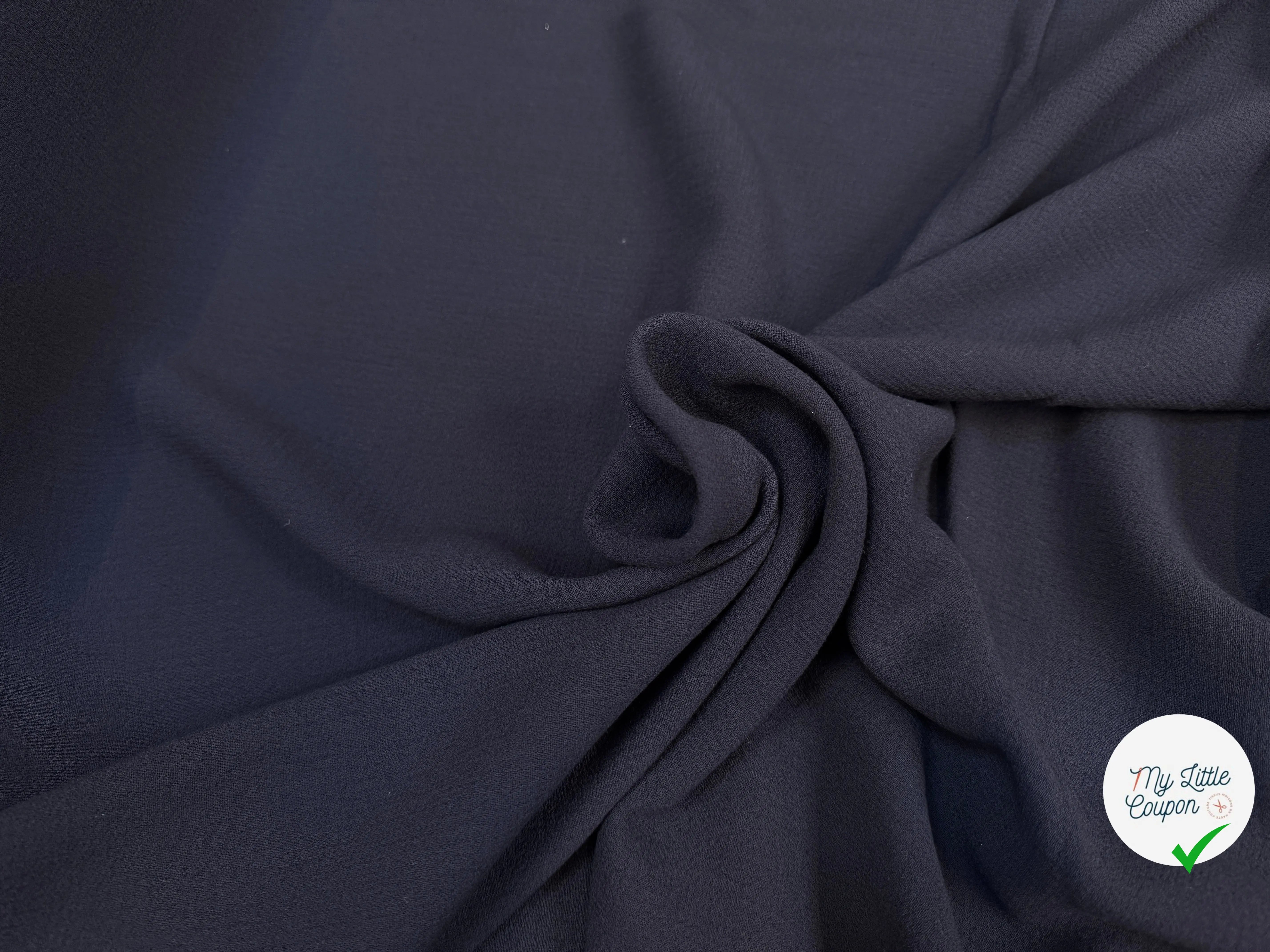 CREPE FABRICA TESSUTI 7980 MARINA LINE BLEU MARINE - My Little Coupon