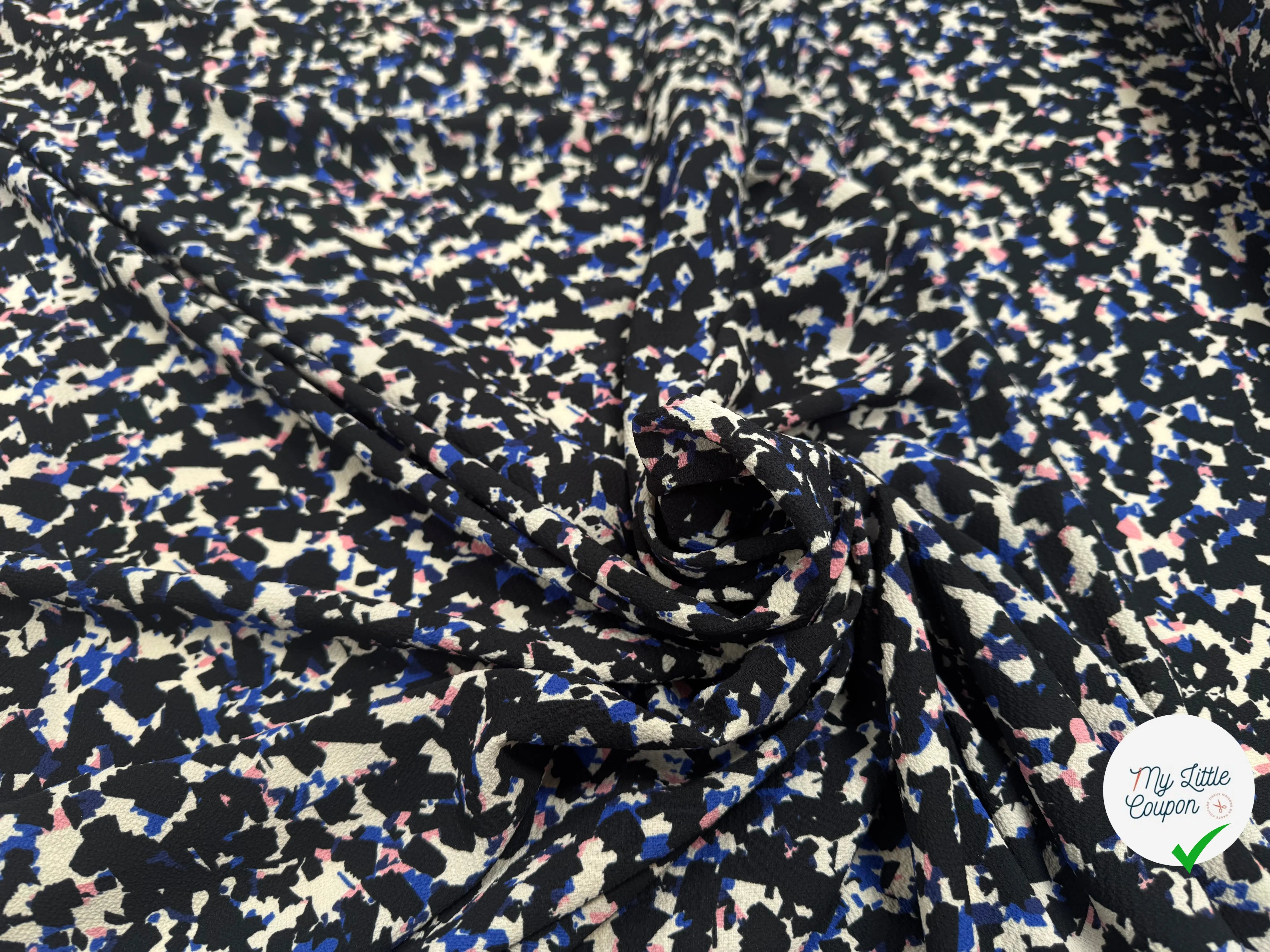 CRÊPE GAUFFRÉ MOTIF NOIR ROSE ECRU - My Little Coupon