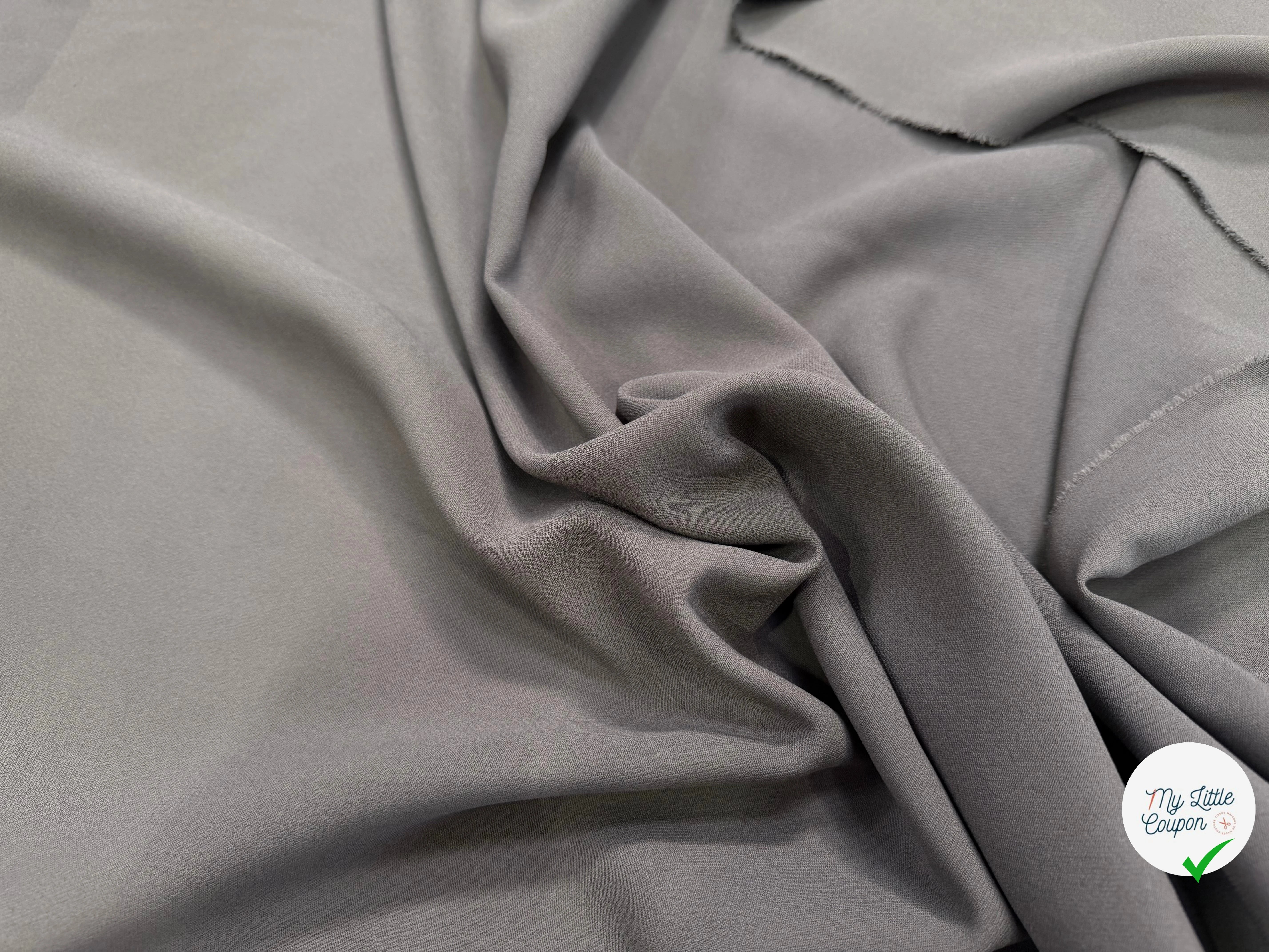 CREPE HUITRE FONCÉ POLYVISOSE BELLE TENUE - My Little Coupon