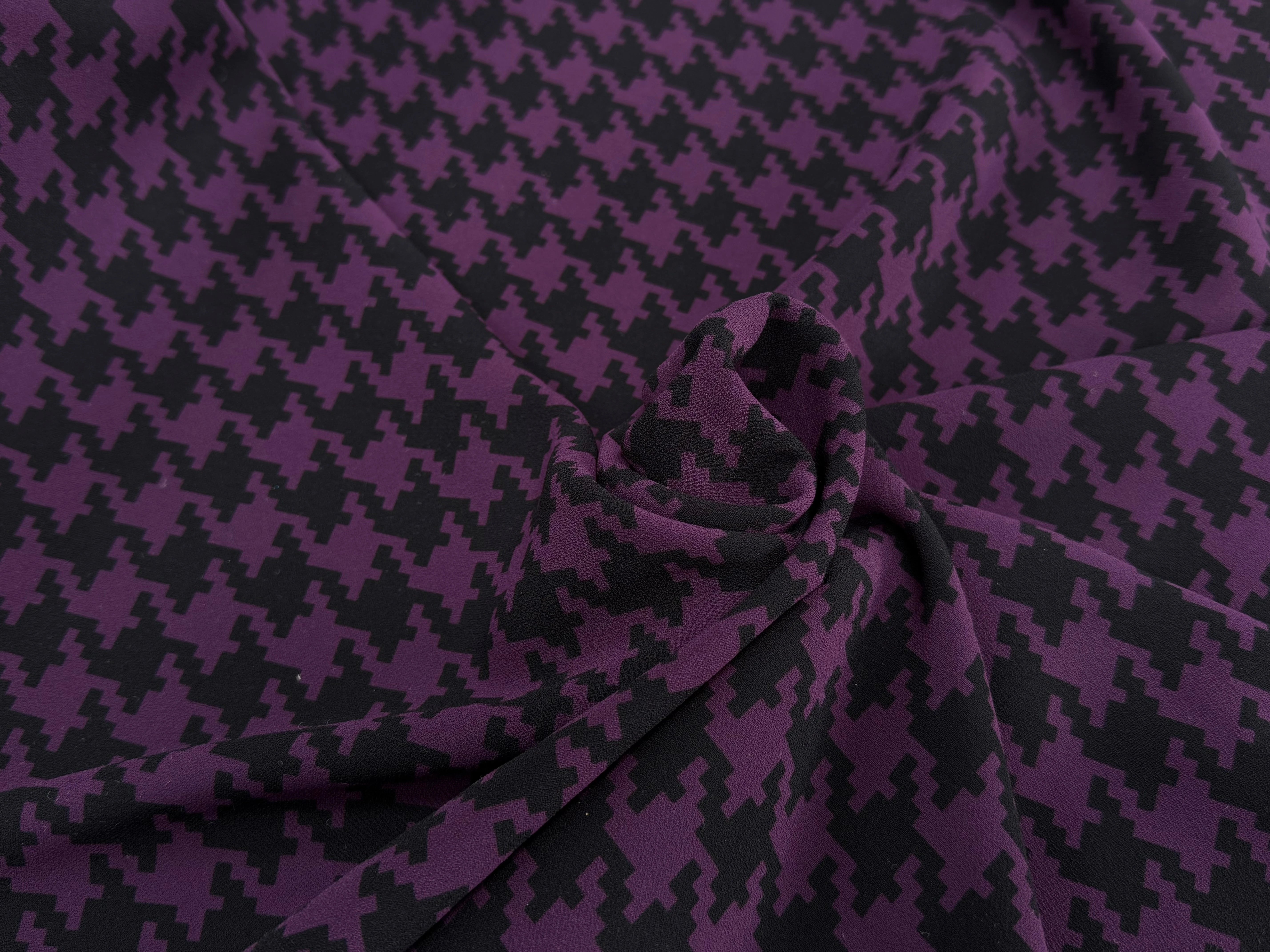 CREPE IMPRIMÉ GAMING  PIED DE COQ AUBERGINE NOIR - My Little Coupon