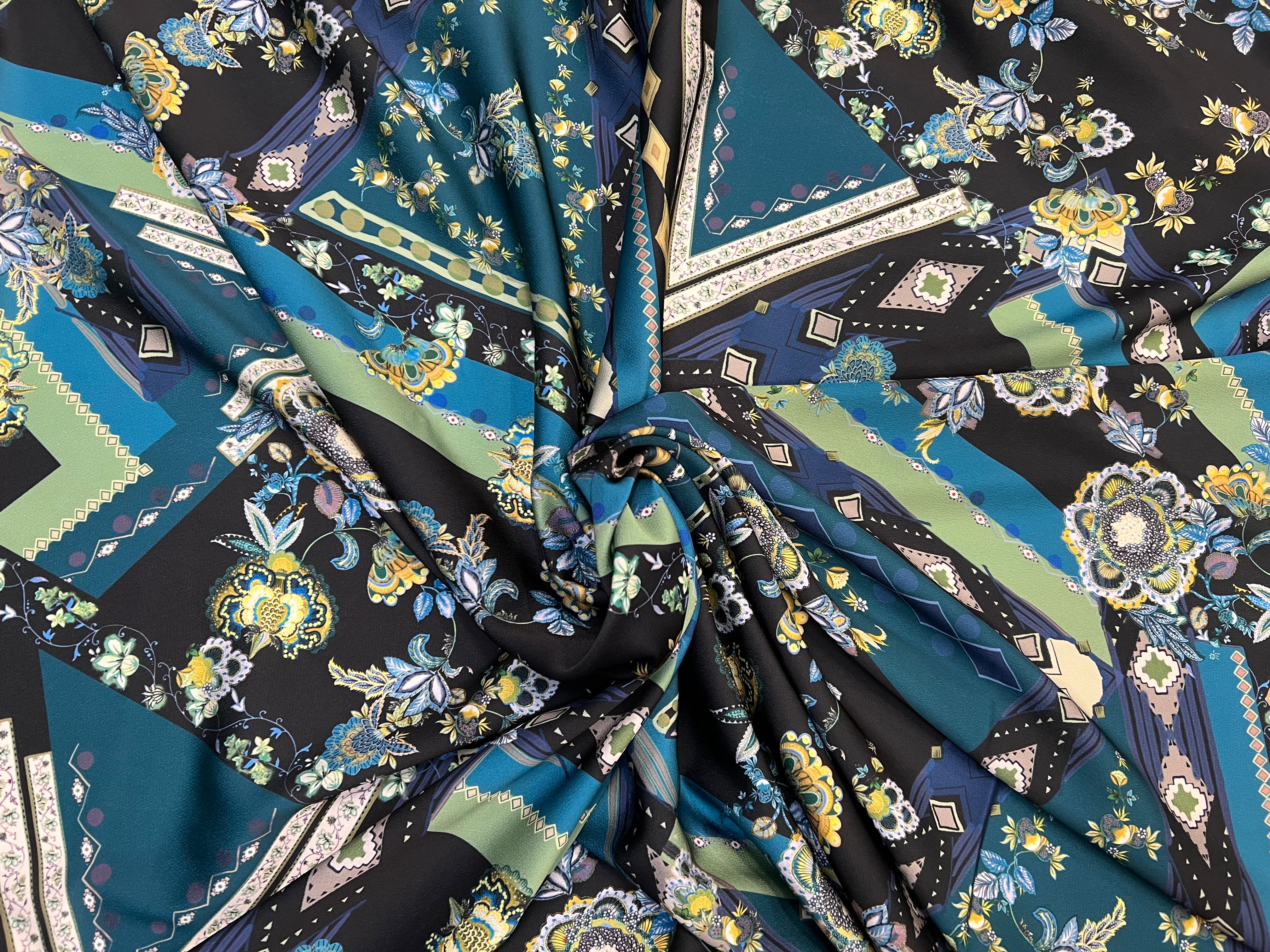 CRÊPE LÉGÈREMENT SATINÉ BLUE MOOD - My Little Coupon