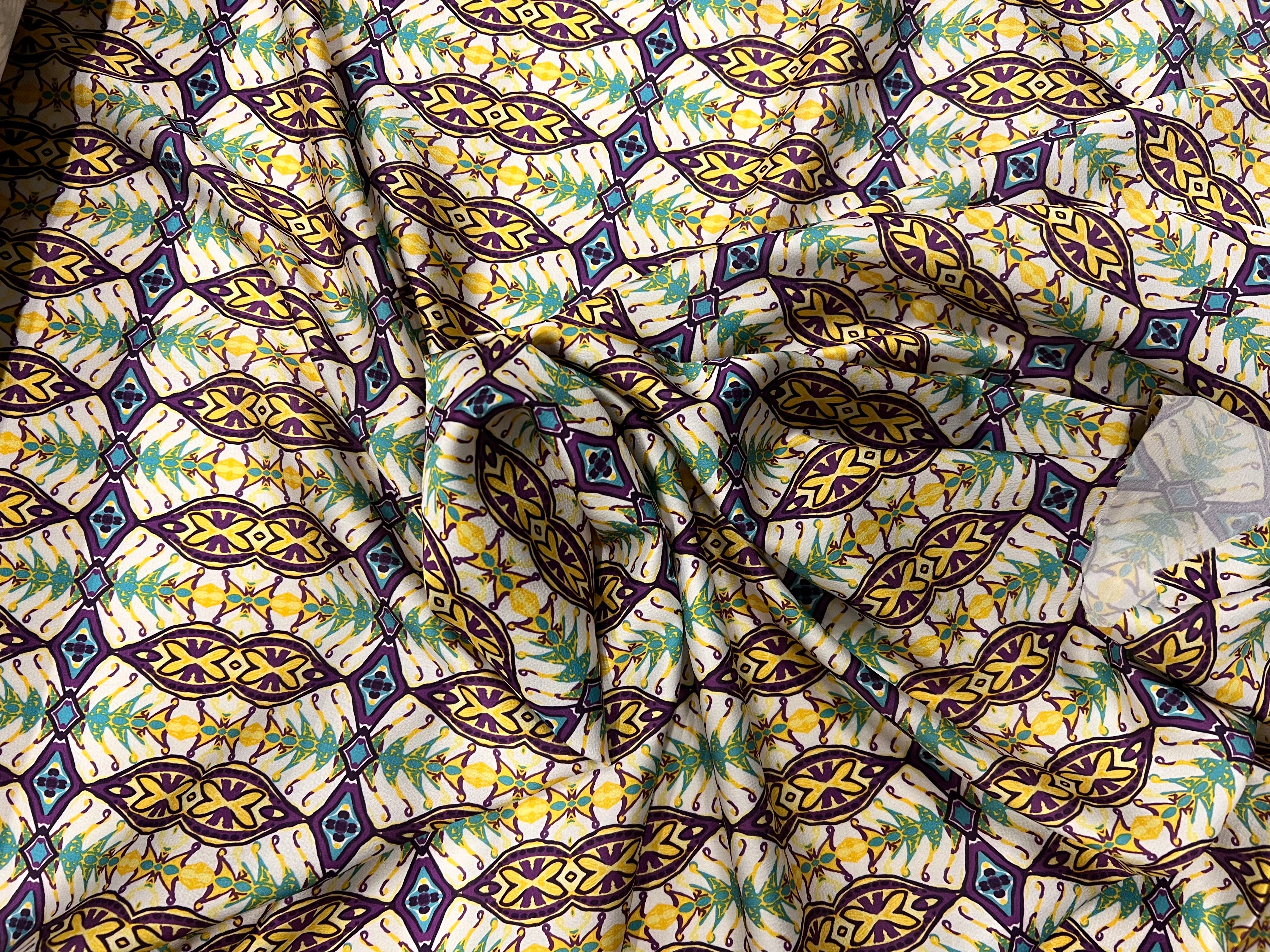 CRÊPE LÉGÈREMENT SATINÉ GREECE VIBES - My Little Coupon