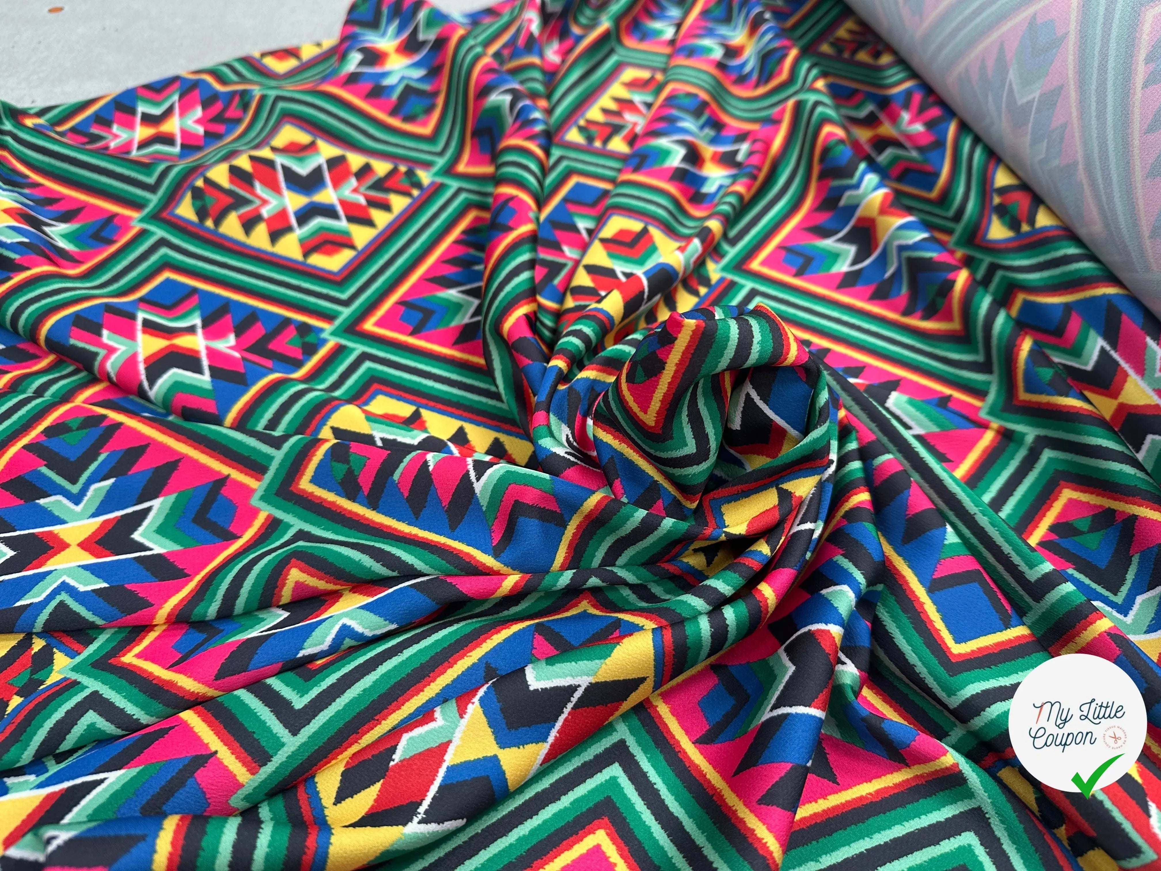 CRÊPE LÉGÈREMENT SATINÉ INCA - My Little Coupon