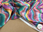CRÊPE LÉGÈREMENT SATINÉ MULTICOLORS WAVES - My Little Coupon