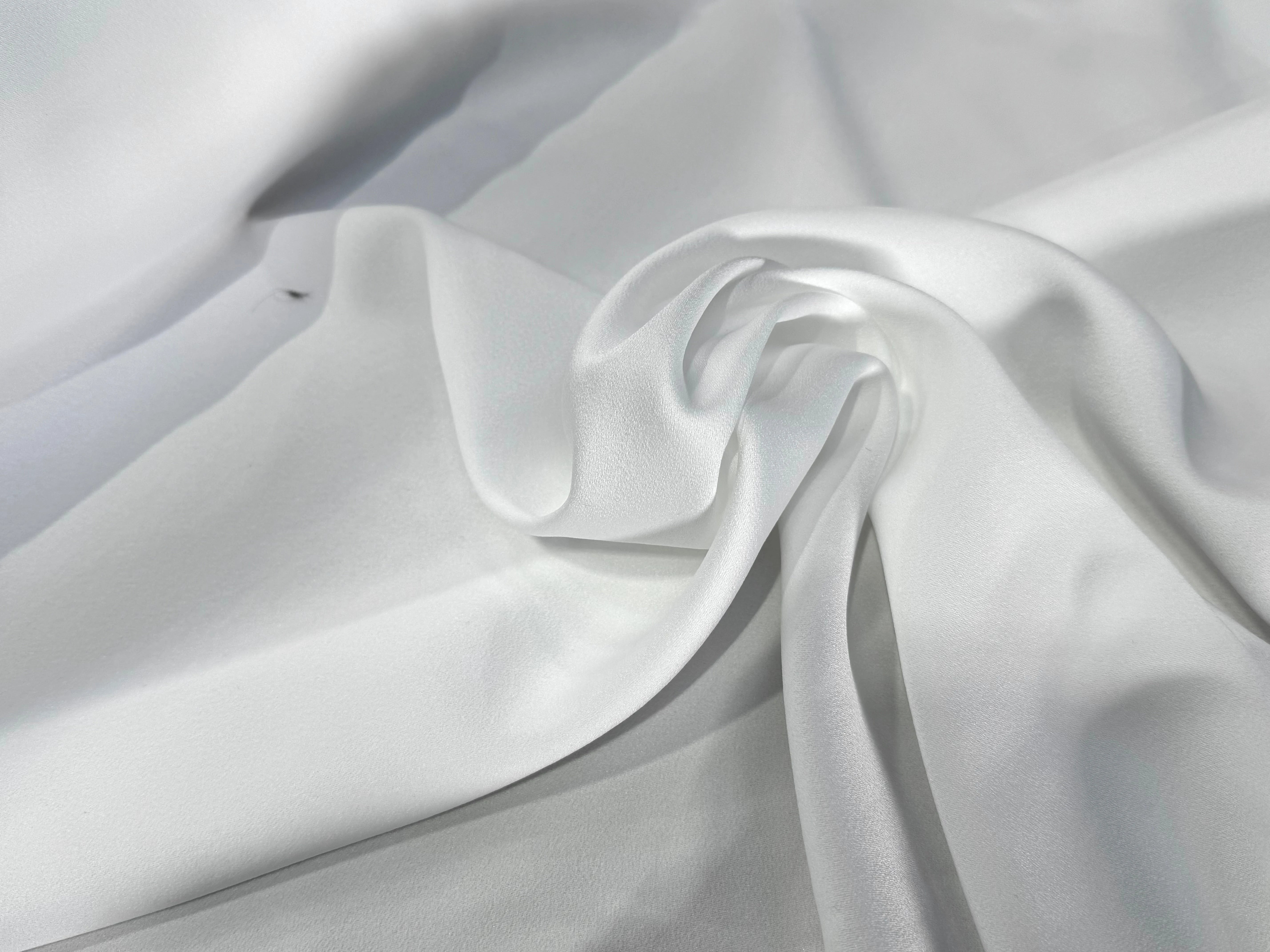 CREPE LOURD ACETATE VISCOSE ENVERS SATIN BLANC - My Little Coupon