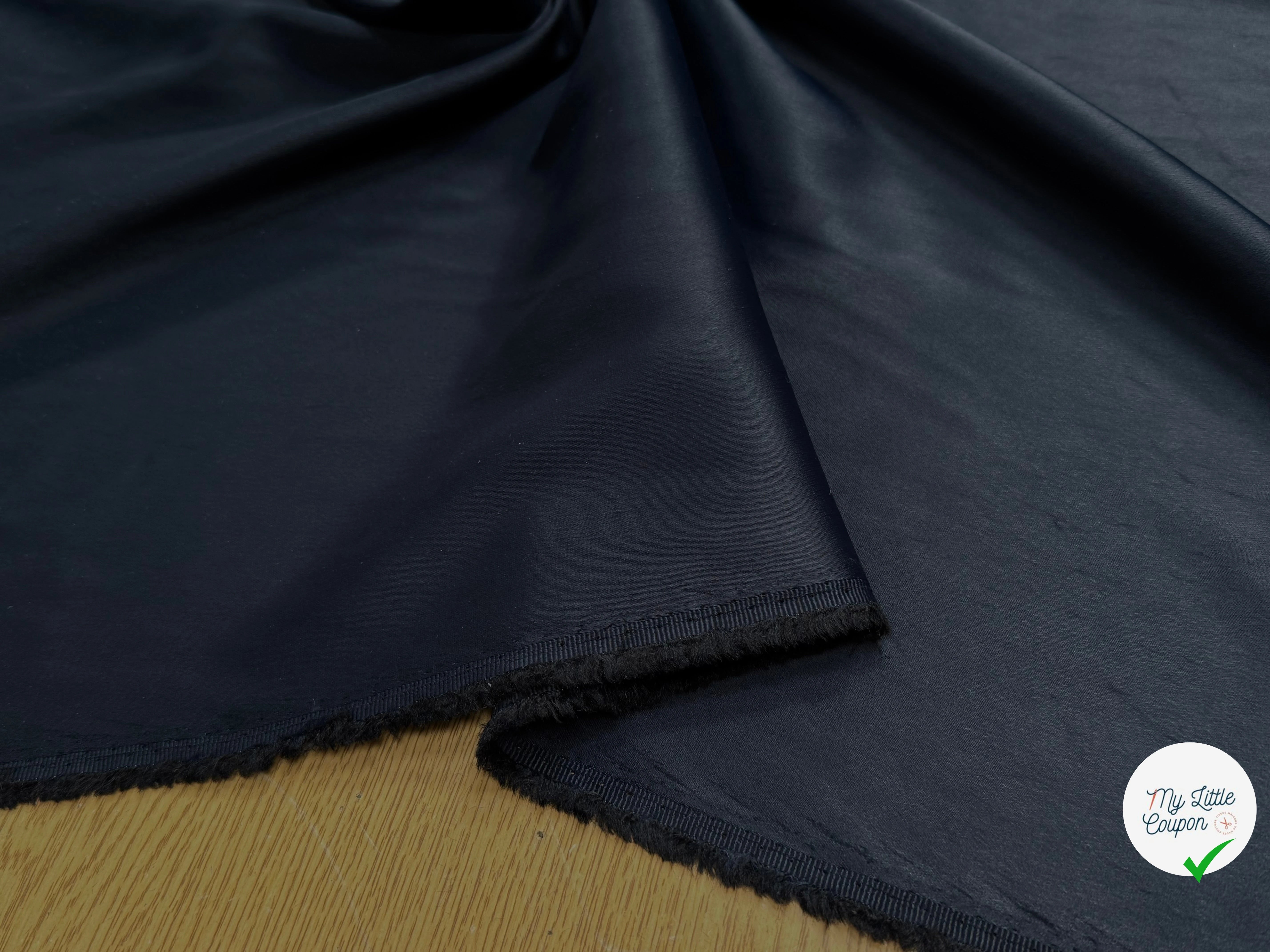 CREPE LOURD ENVERS SATIN ACETATE VISCOSE BLEU FONCÉ STRETCH - My Little Coupon