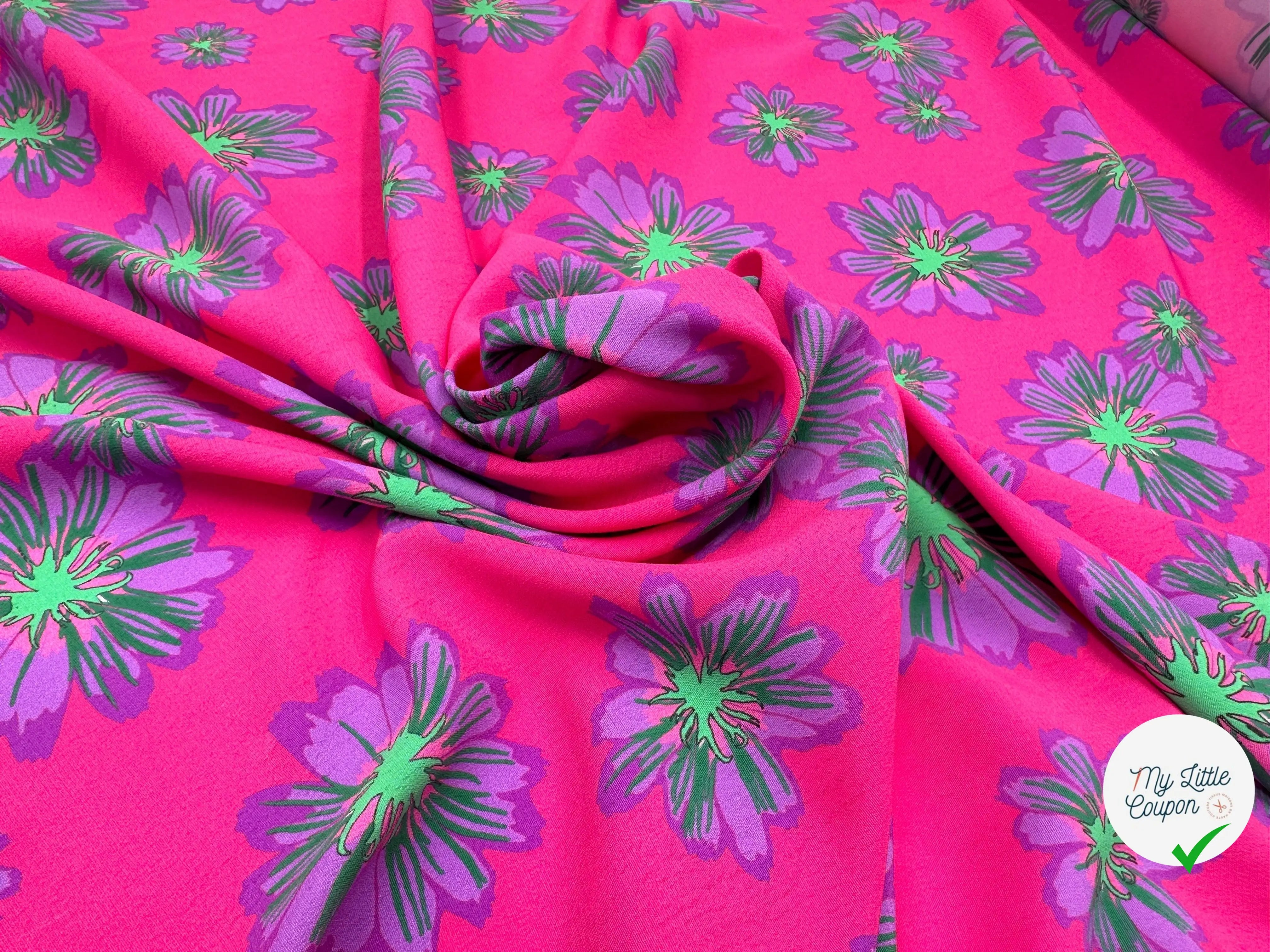 CRÊPE MAROCAIN ROSE À GRANDES FLEURS VIOLETTES - My Little Coupon - tissu - coudre