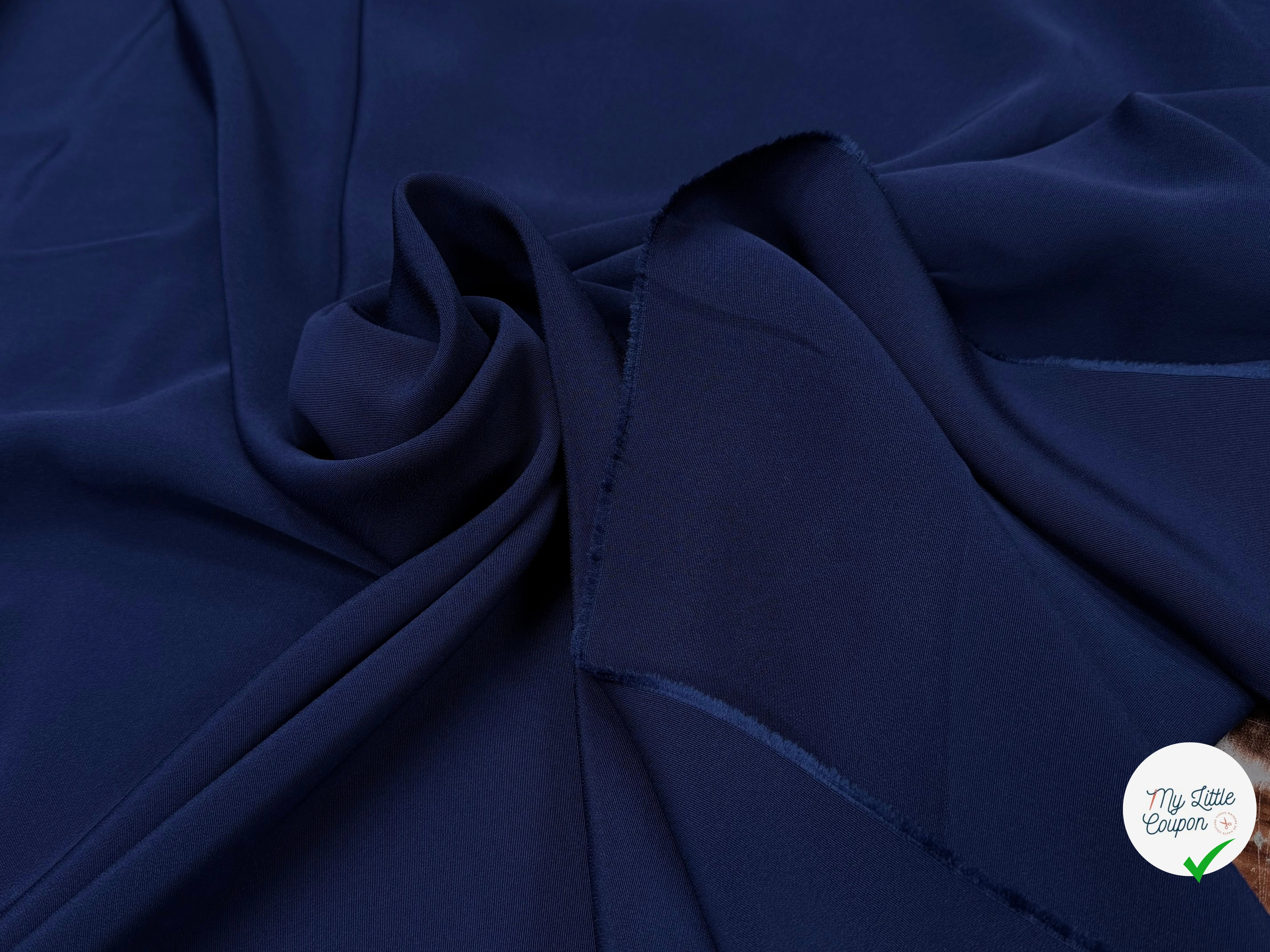 CREPE MAROCAIN VISCOSE BLEU - My Little Coupon