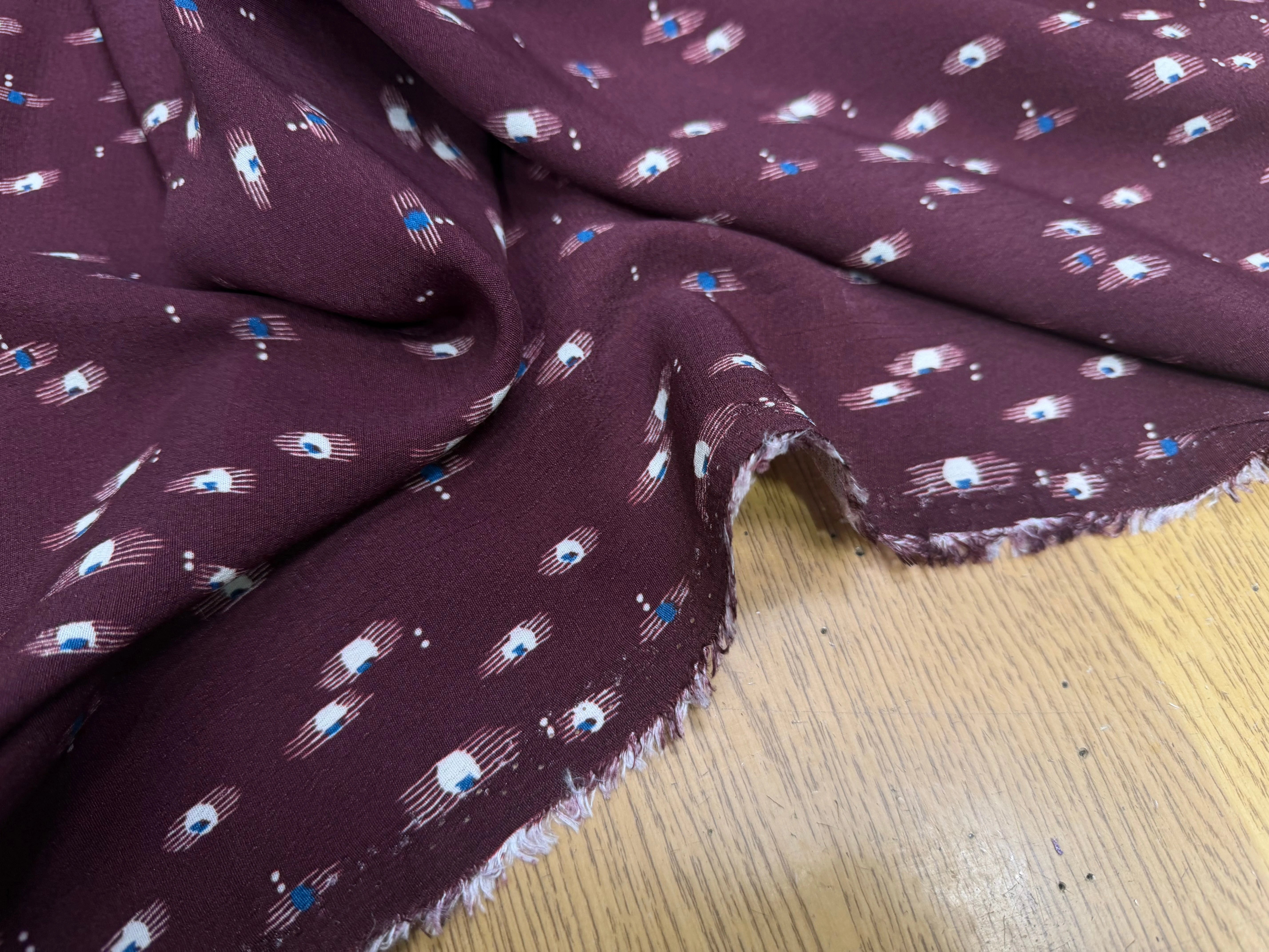 CREPE MAROCAINN VISCOSE BOURGUNDY MOTIF 1 - My Little Coupon