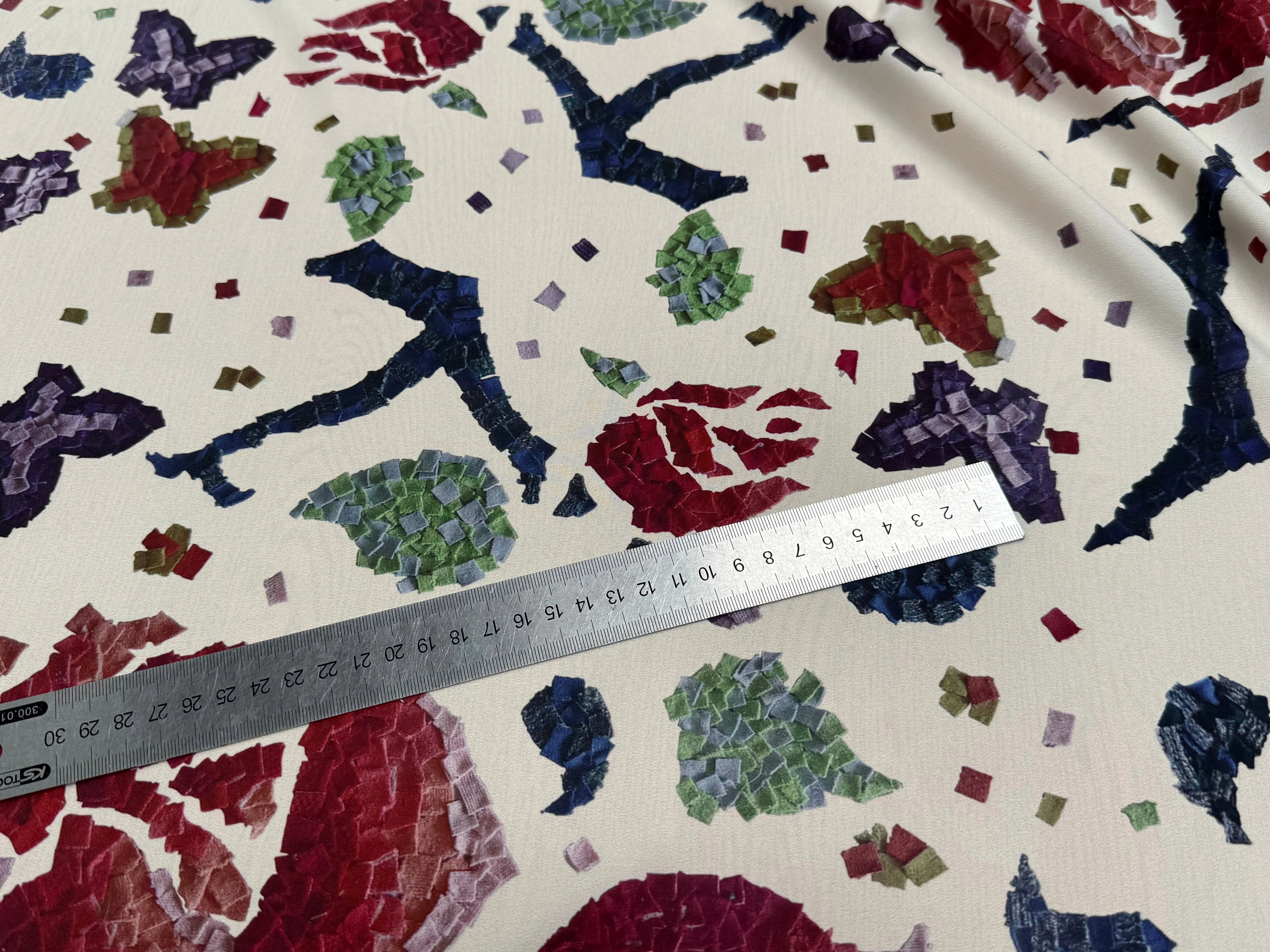 CRÊPE POLYESTER IMPRIMÉ FLORAL GROSSES FLEURS RAPPORT 98 CM CREPE SB GROSSES FLEURS - My Little Coupon