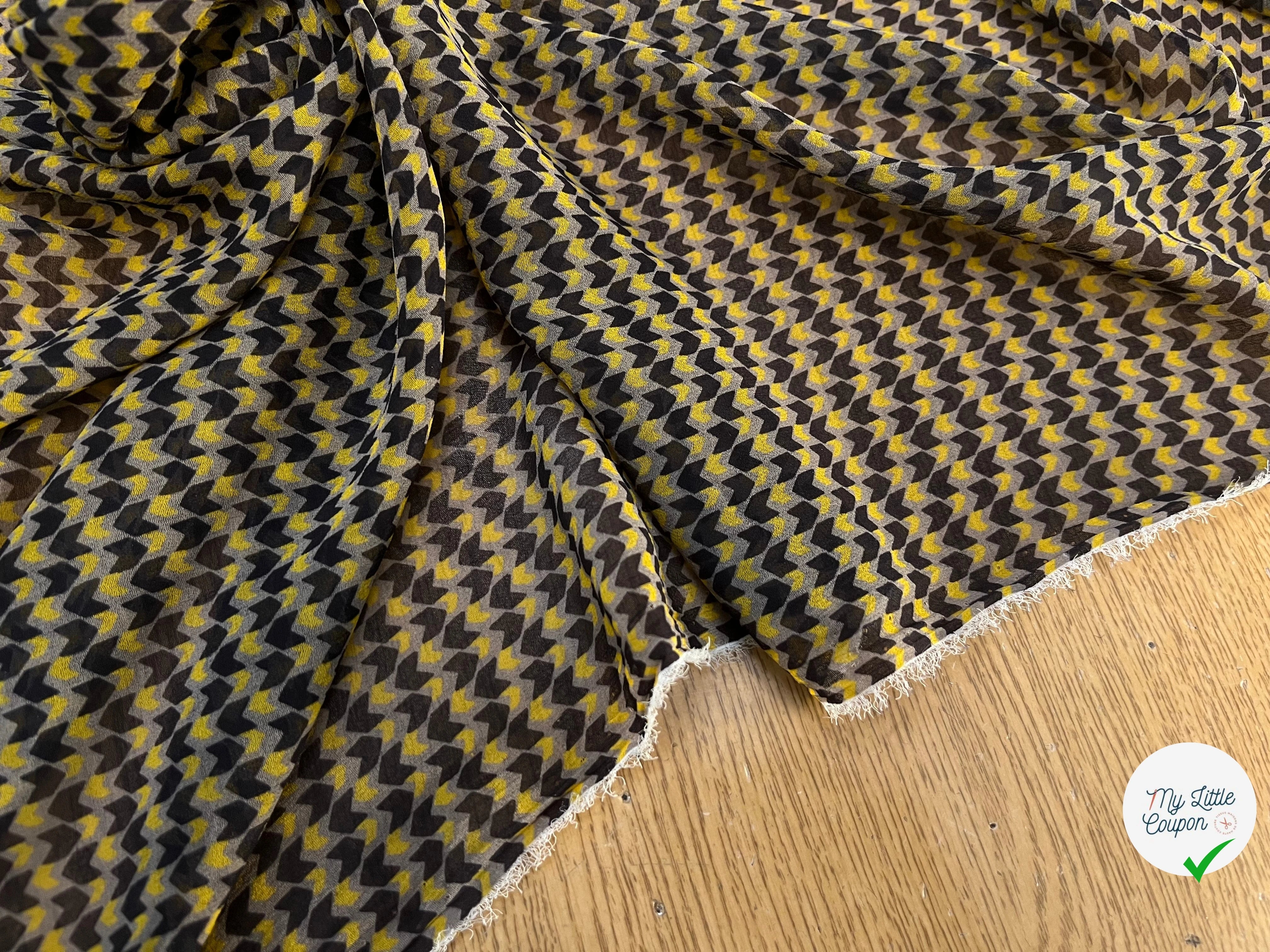 CREPE POLYESTER MOTIF GÉOMERIQUE NOIR JAUNE - My Little Coupon