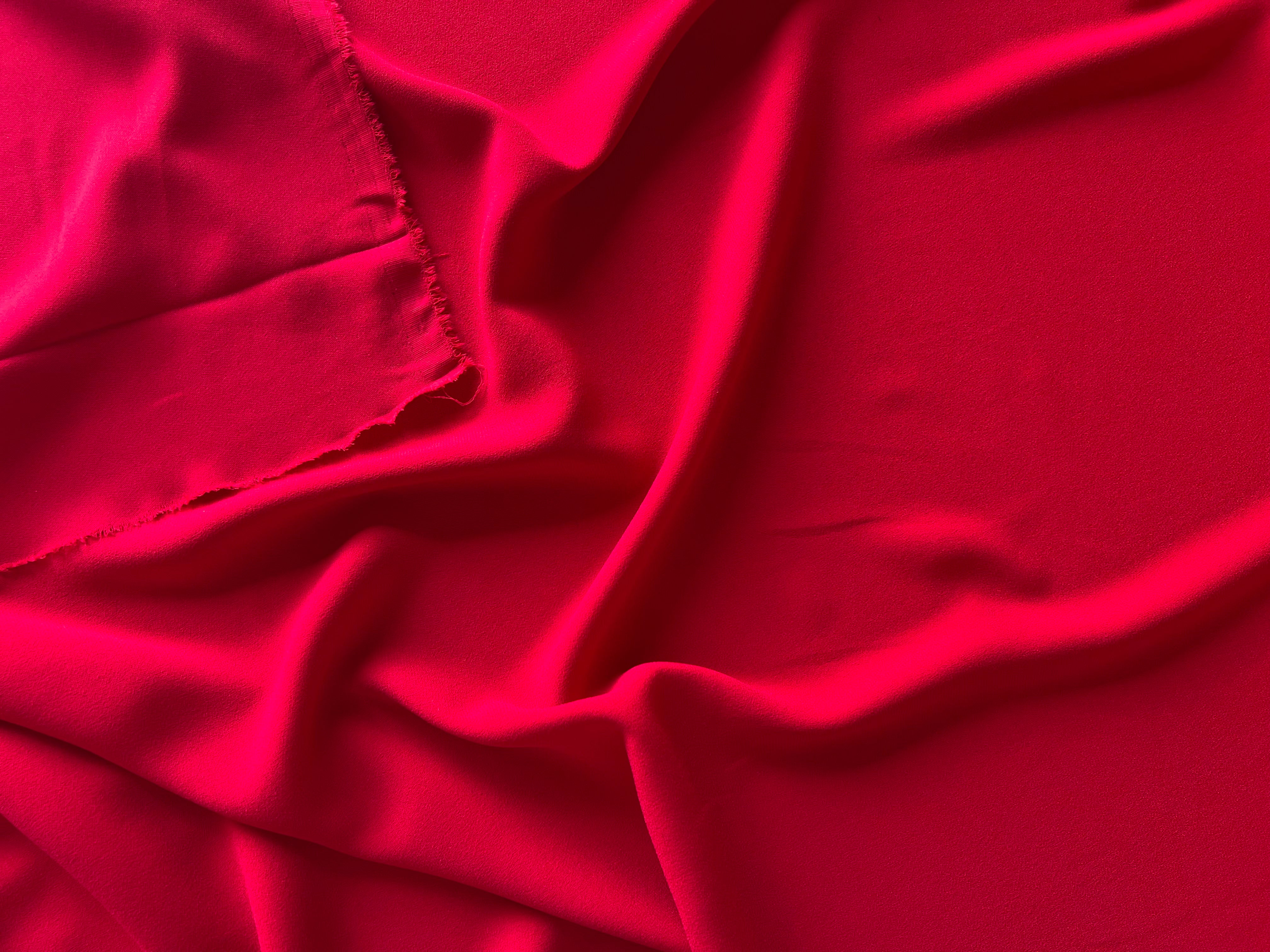 CREPE ROUGE SUPERBE - My Little Coupon