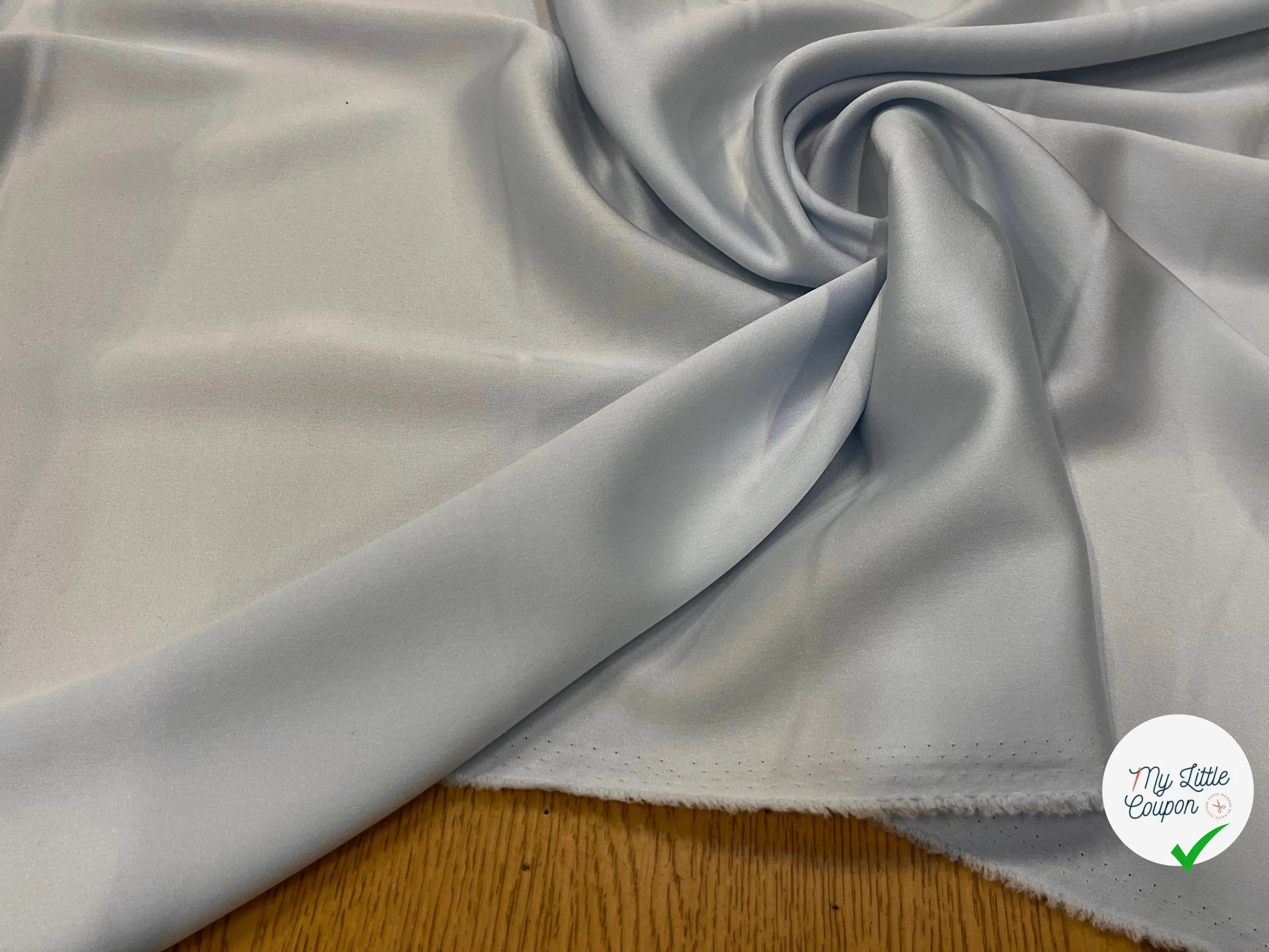 CREPE SATINÉ LOURD MADE IN JAPAN ICEBERG - My Little Coupon