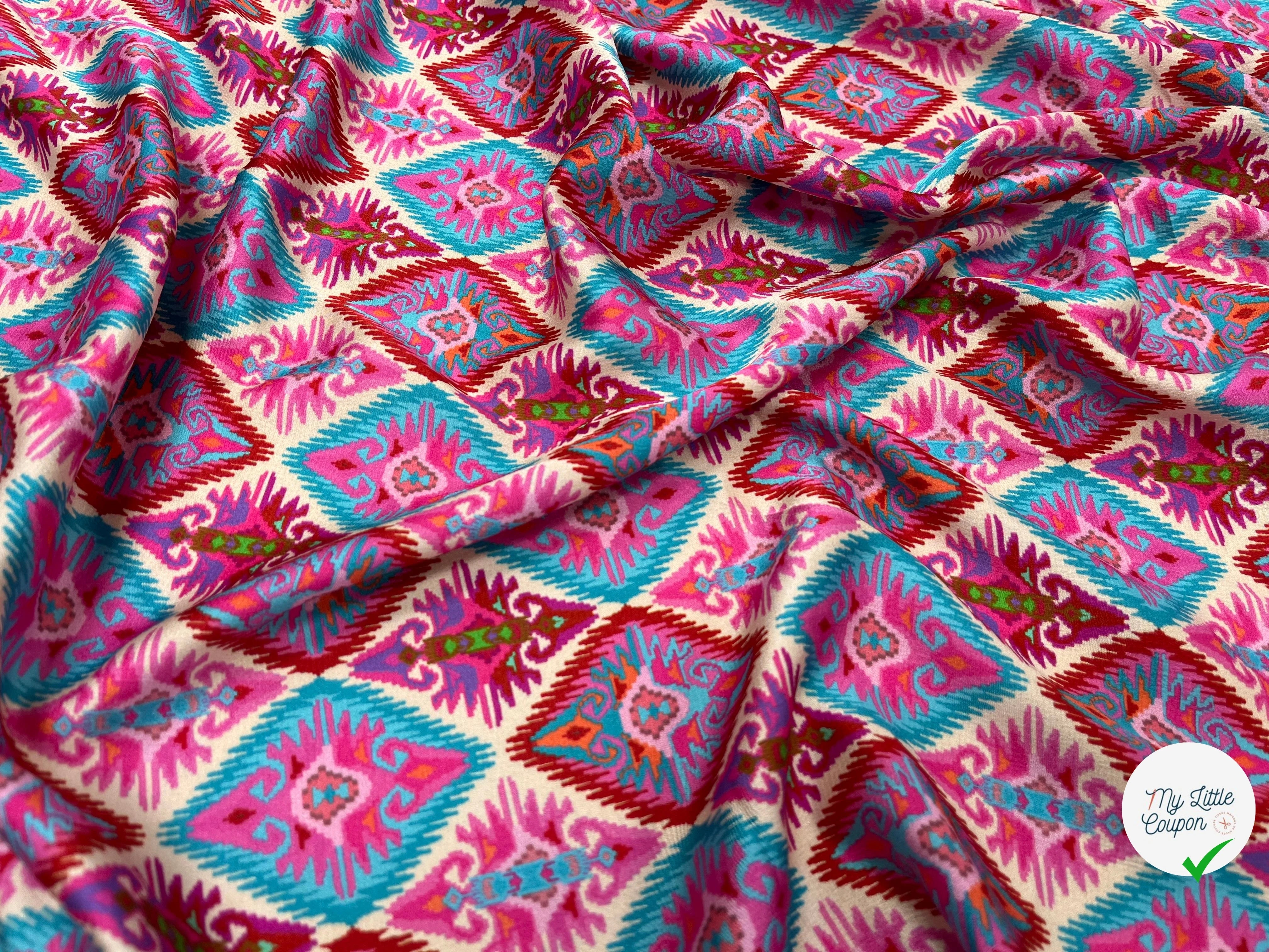 CREPE SATINÉ MOTIFS MULTICOLORES GÉOMETRIQUE - My Little Coupon