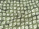 CREPE SHIBORI FOND VERT SUPERBE TENUE - My Little Coupon
