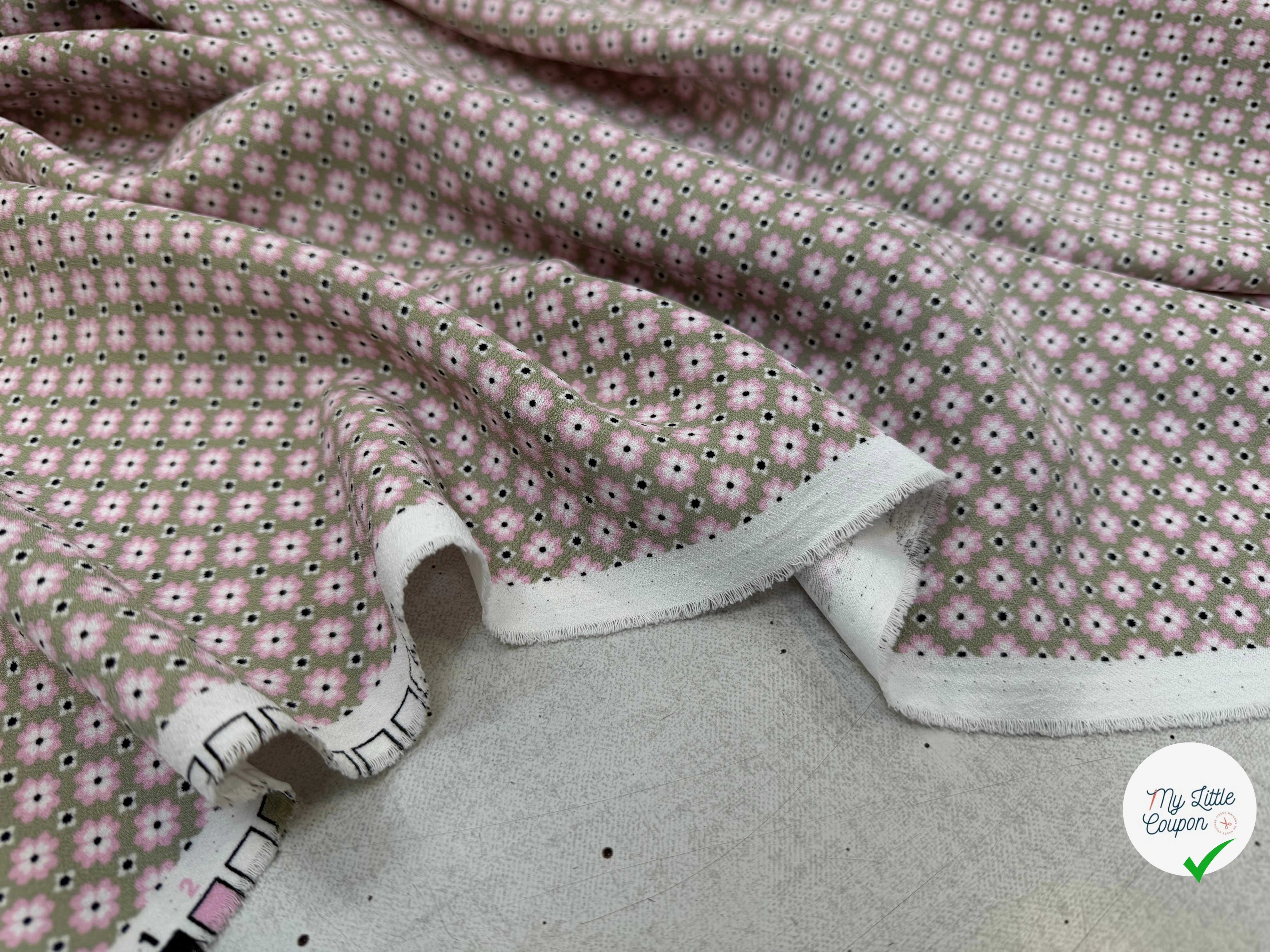 CREPE SUPERBE TENUE PRINT FLOWERS FOND ROSE - My Little Coupon