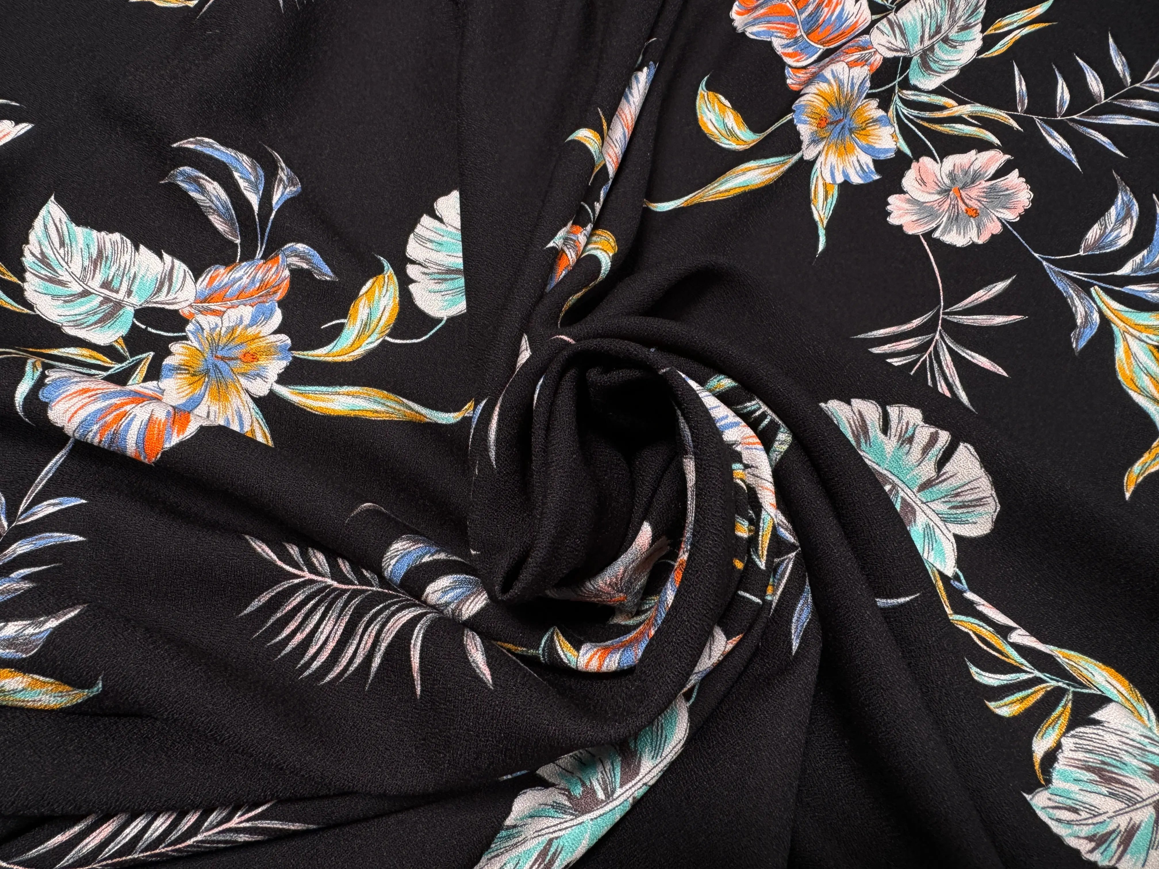 CREPE TESSUTO 100%VISCOSE FOND NOIR AVEC FEUILLES - My Little Coupon