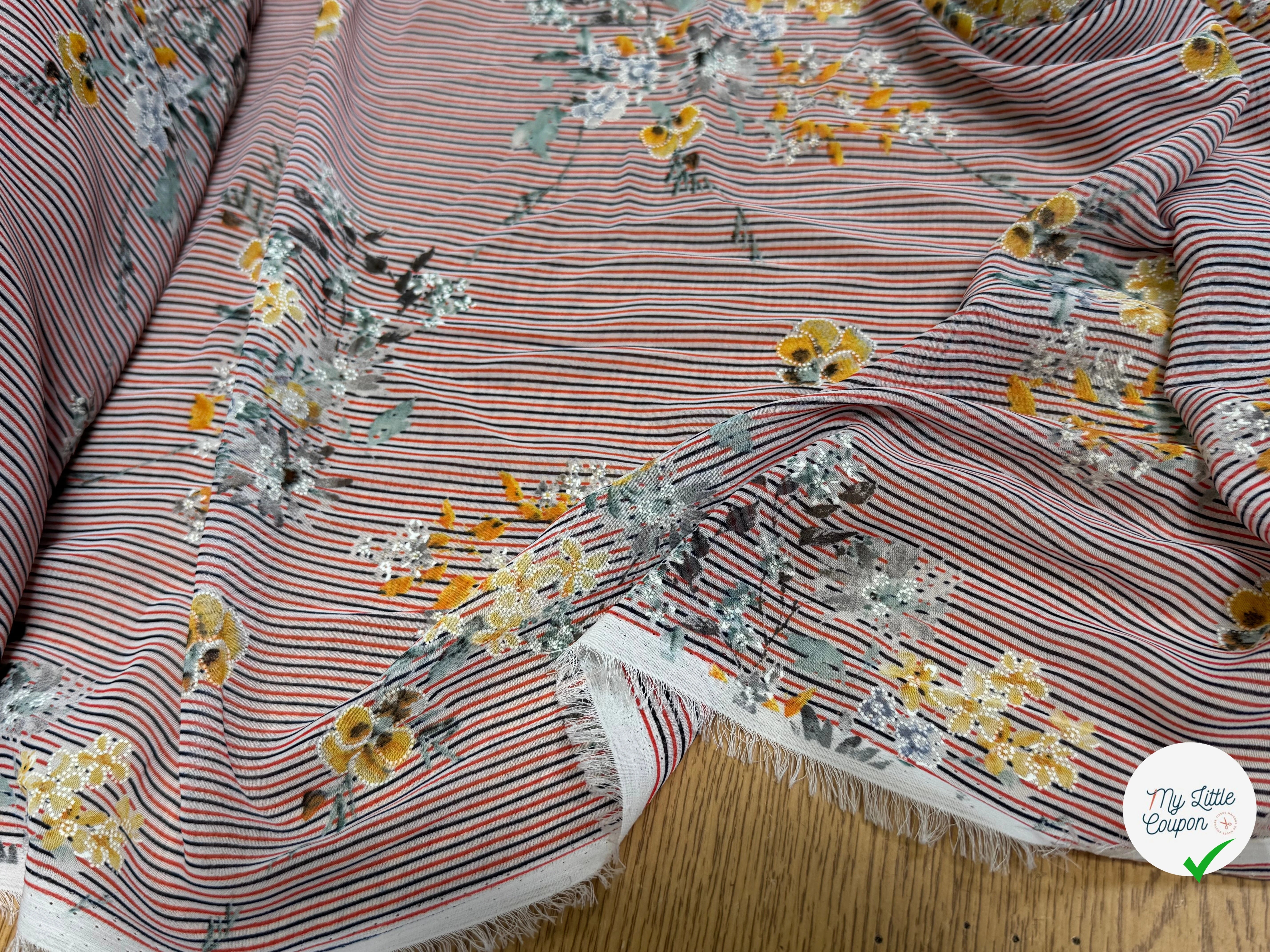 CREPE ULTRA FIN FOND BLANC À RAYURES MOTIFS FLORAUX JAUNE - My Little Coupon