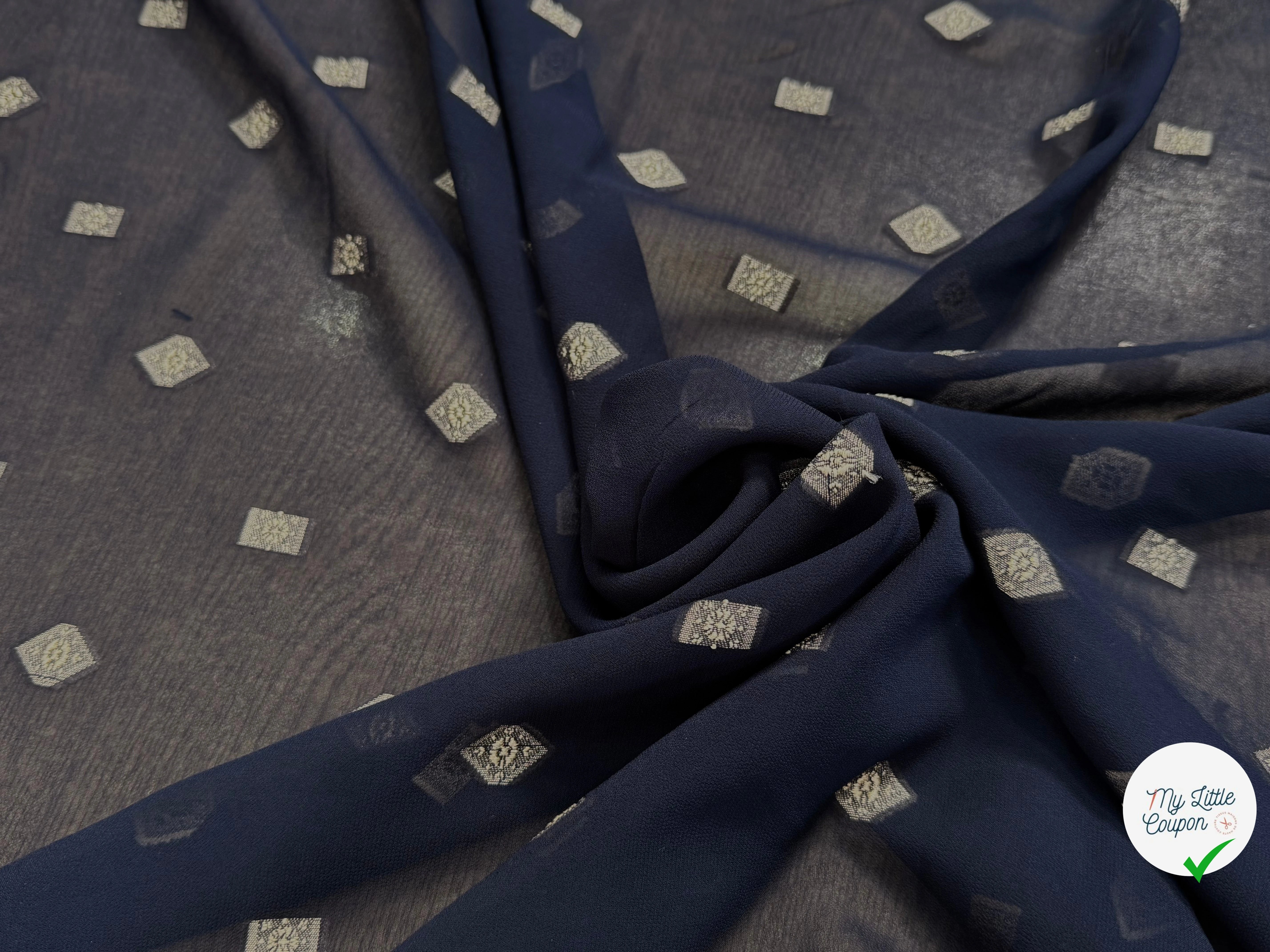 CREPE VISCOSE BLEU MARINE MOTIF TISSÉ GÉOMETRIQUE 100% VI - My Little Coupon