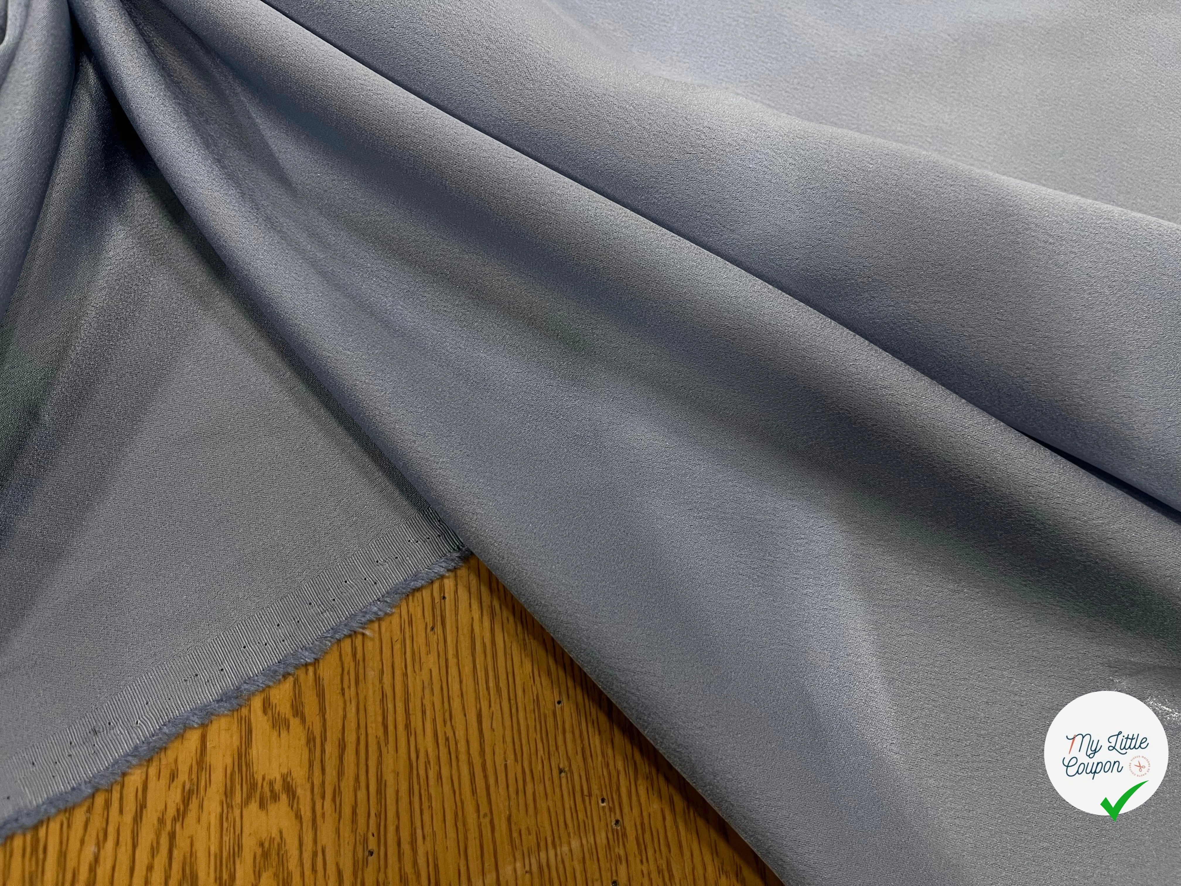 CREPE VISCOSE ENVERS SATIN BLEU FONCÉ 137CM - My Little Coupon