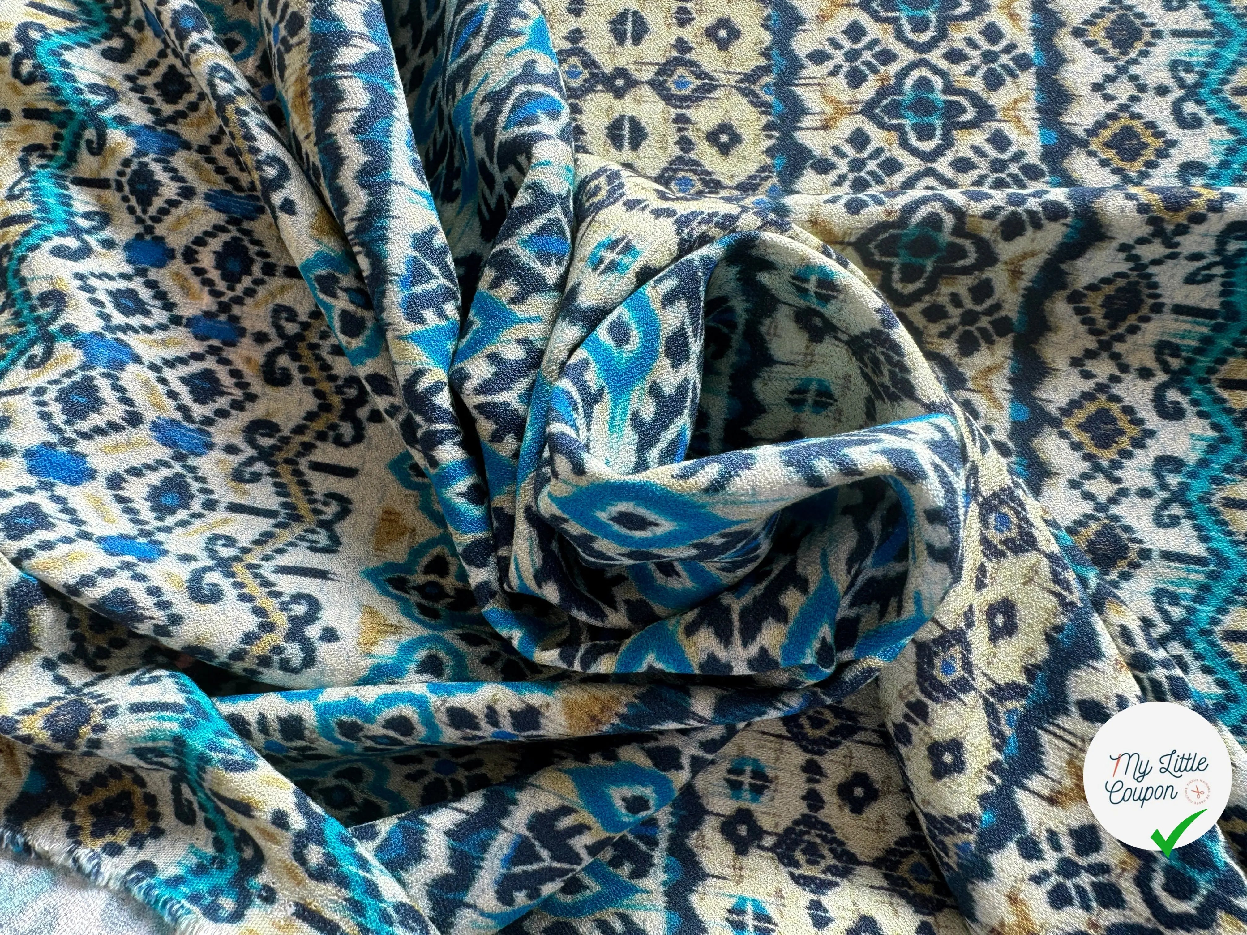 CRÊPE VISCOSE ETNIK DIVERS BLEU - My Little Coupon