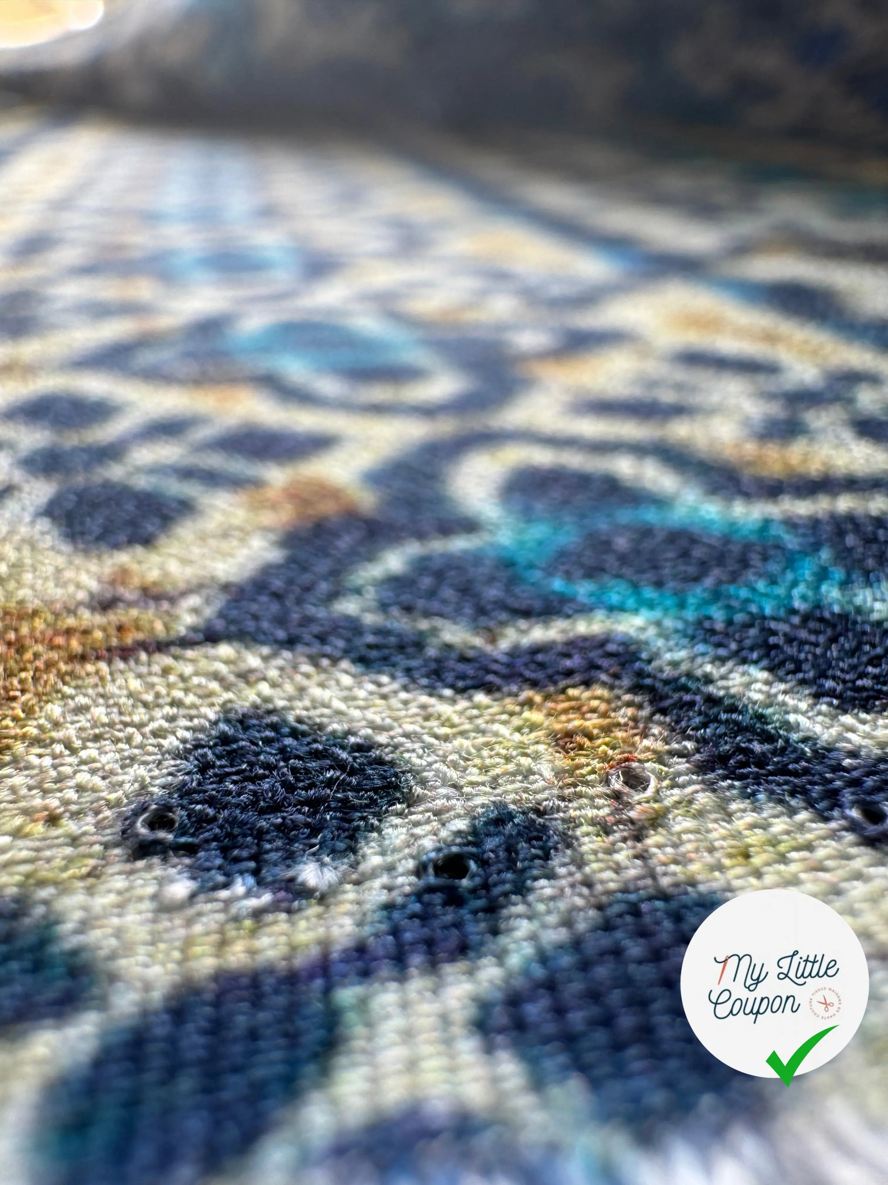 CRÊPE VISCOSE ETNIK DIVERS BLEU - My Little Coupon