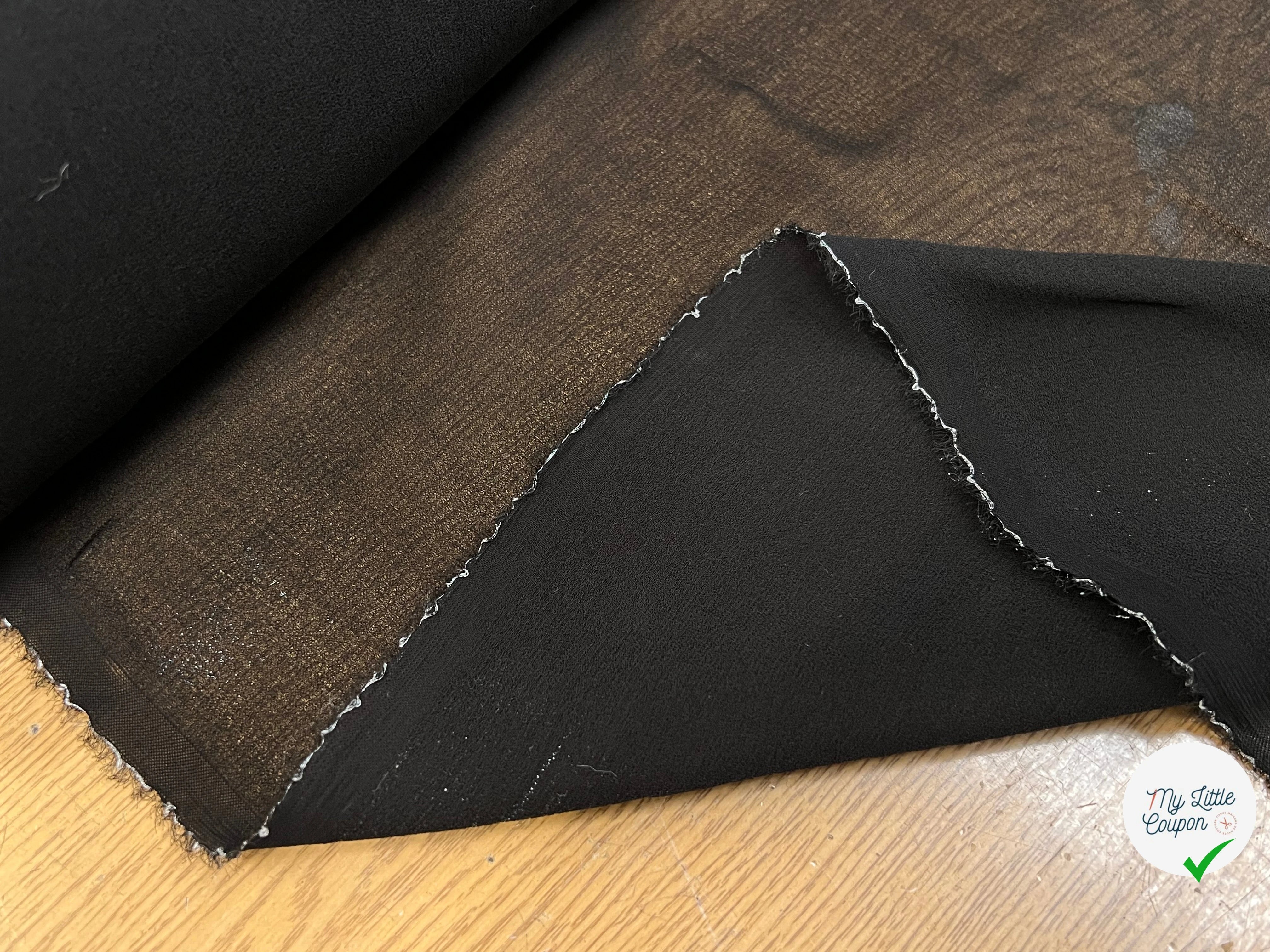 CREPE VISCOSE FLUIDE AVEC 20% SOIE NOIR - My Little Coupon