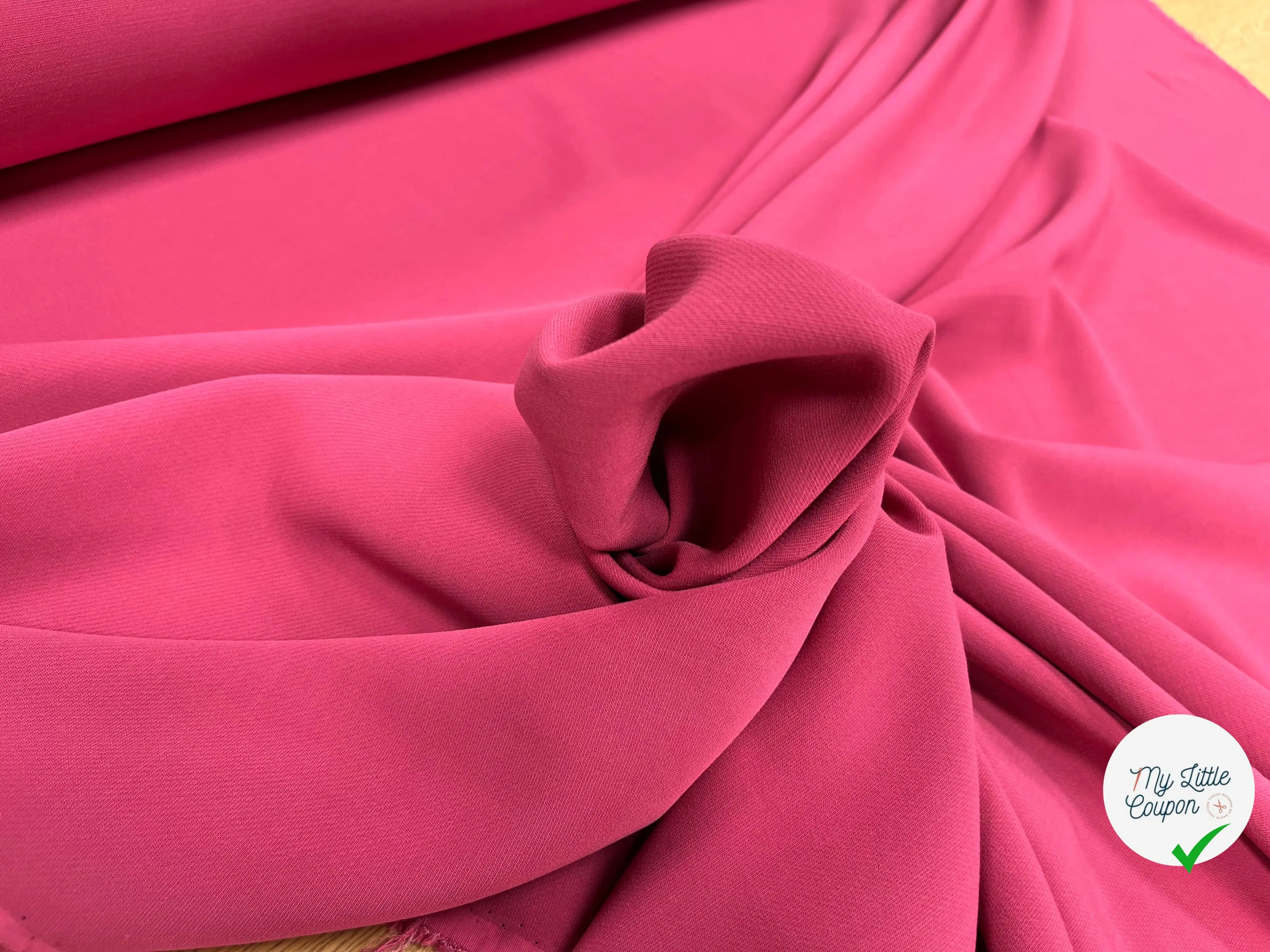 CREPE VISCOSE SERGÉ LOURD ROSE - My Little Coupon