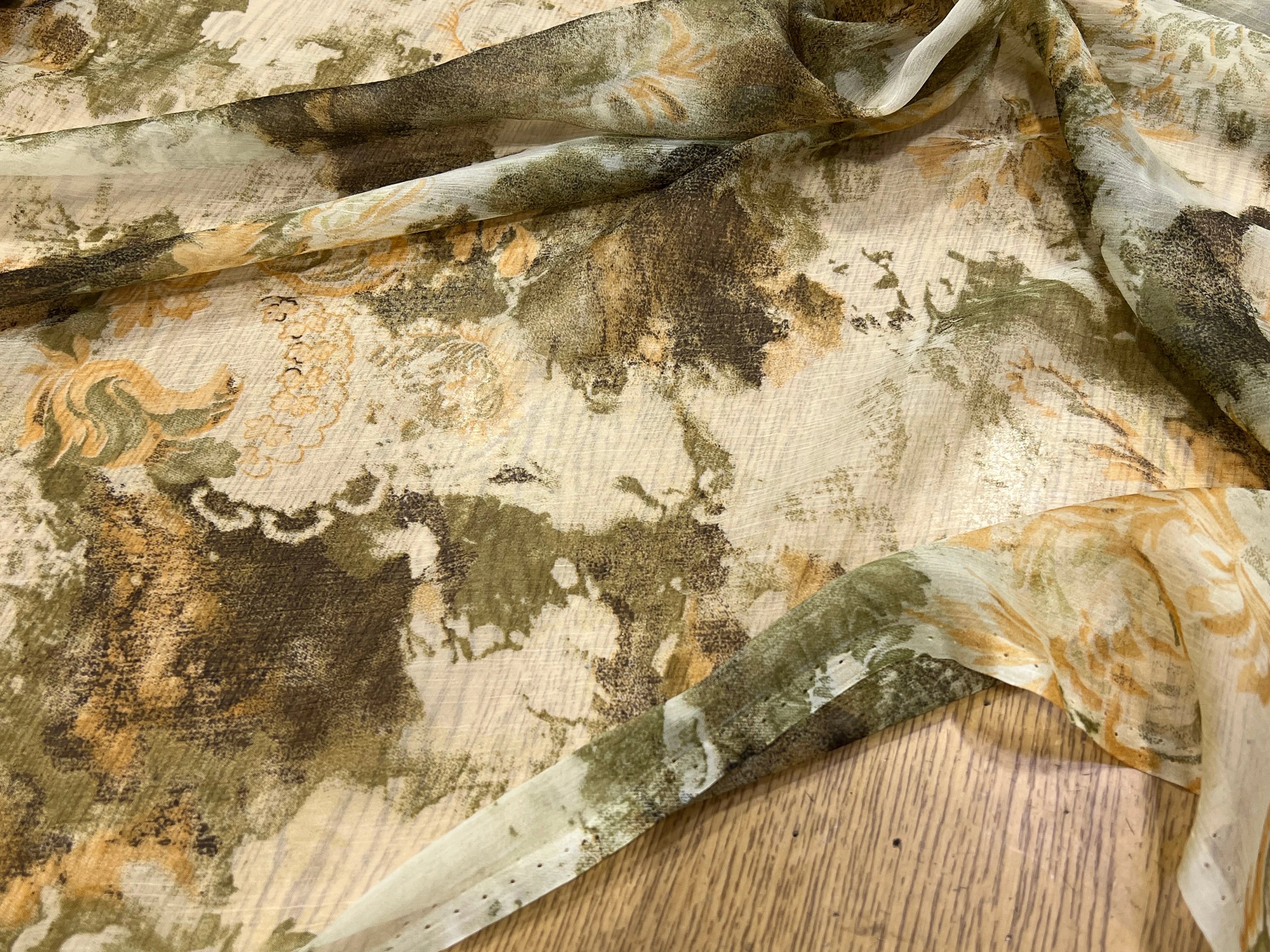 CRÈPON DE SOIE PLISSÉ MOTIF FLORAL ÉCRU KAKI - My Little Coupon