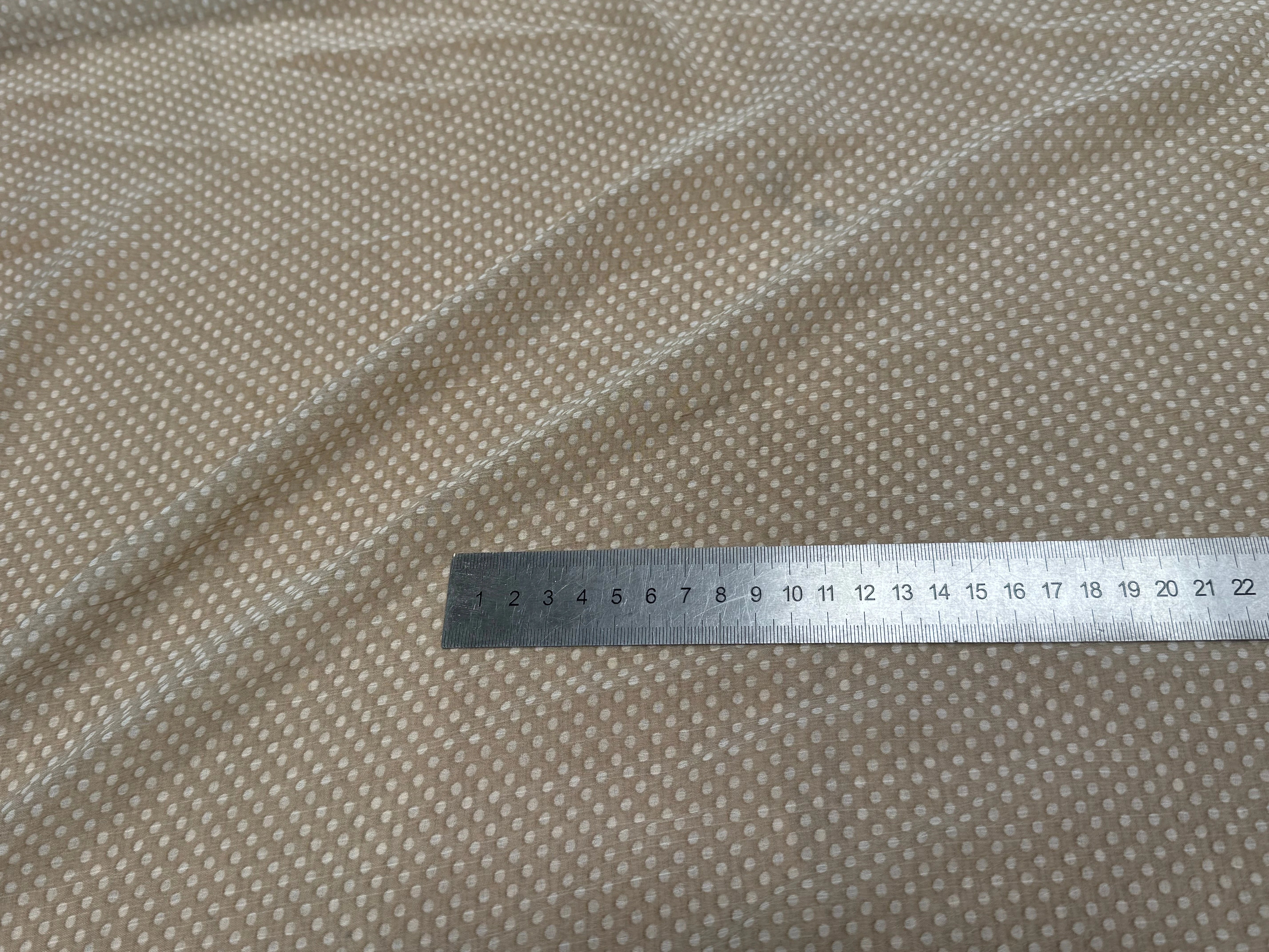 CREPON ÉFFET PLISSÉ GRIS TAUPE À POIS - My Little Coupon