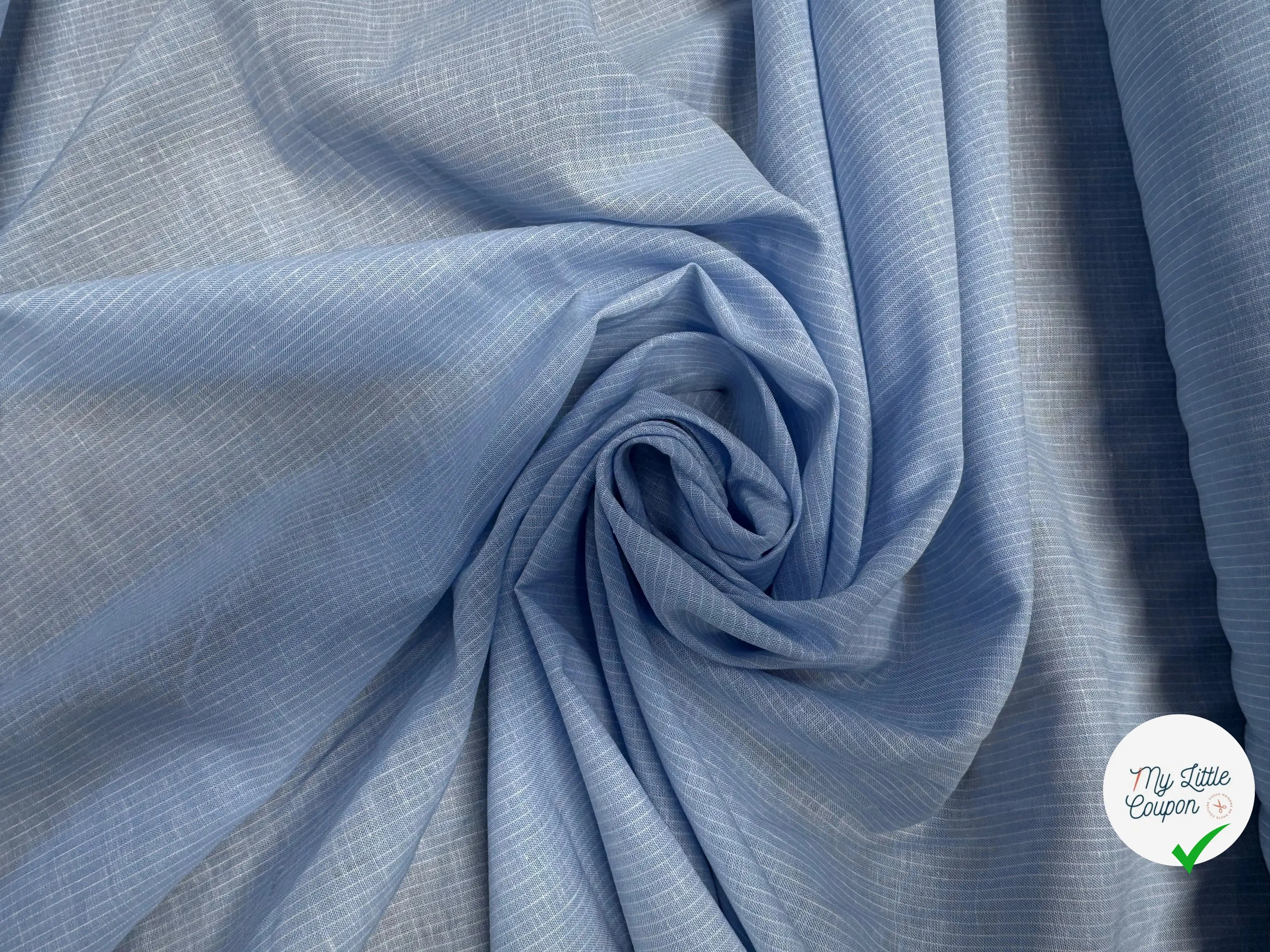 COTON EFFET LIN BLEU CIEL LIGNES FINES BLANC - My Little Coupon