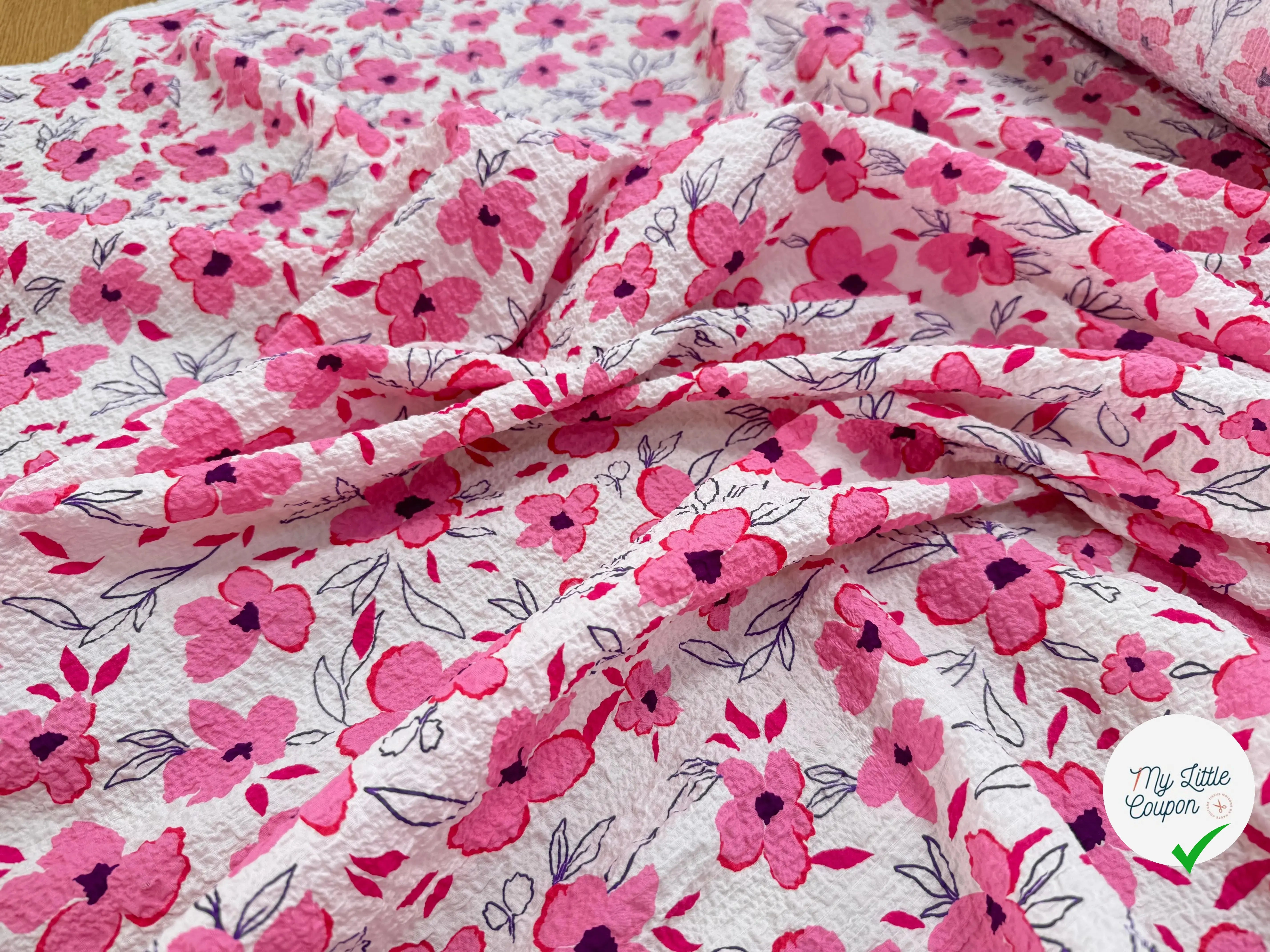 COTON GAUFFRÉ STRECH FLEURS ROSE FOND BLANC - My Little Coupon