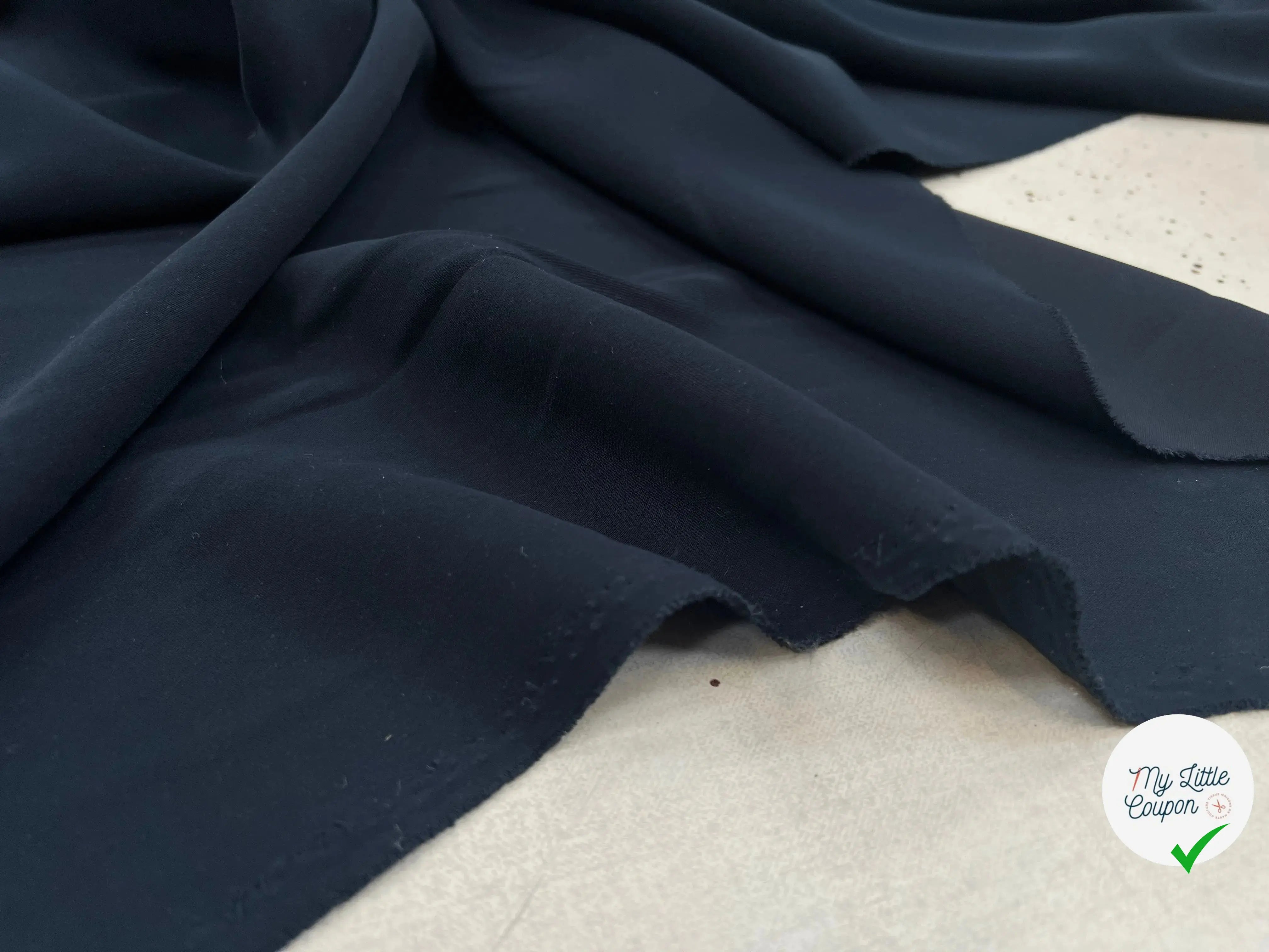 CRÊPE CADY FLUIDE BLEU NUIT D'HIER PREMIUM MLC INTERN