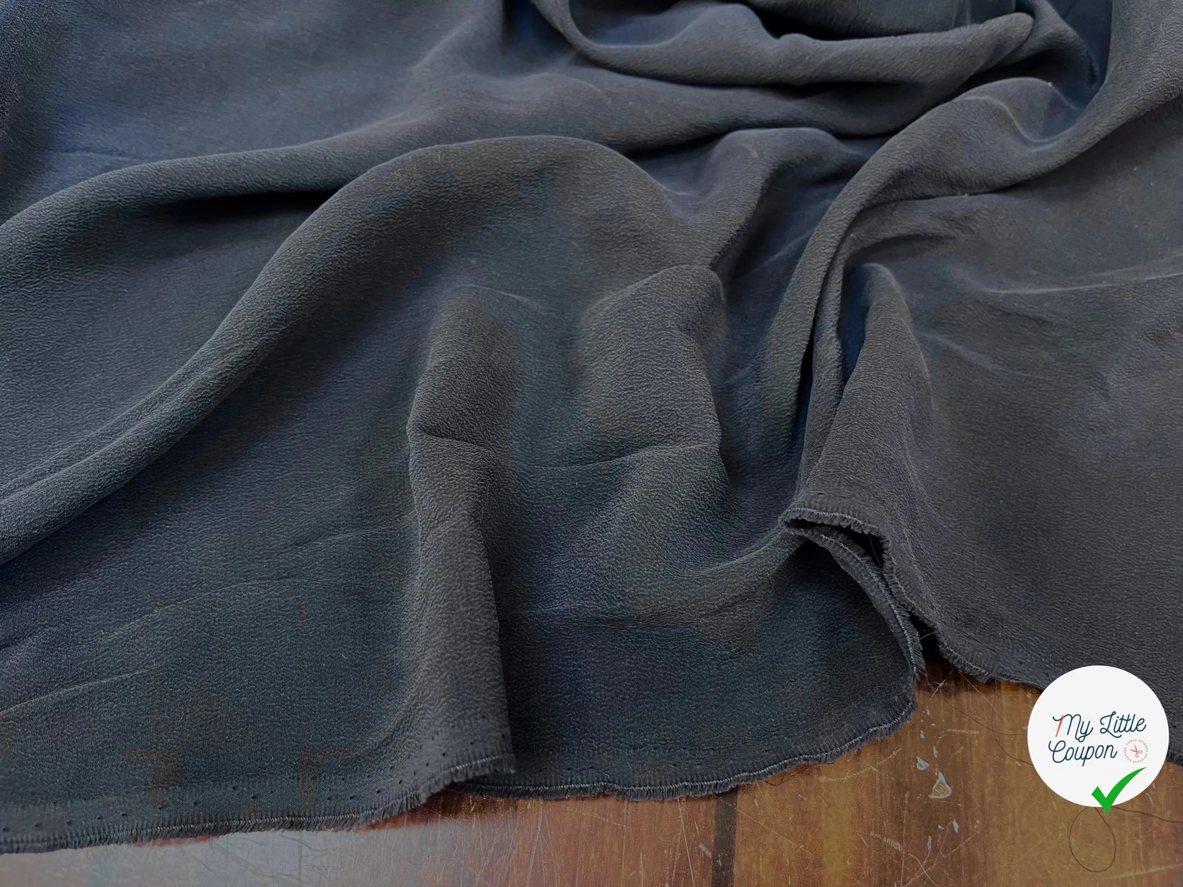 CRÊPE DE CHINE 100% SOIE UNI BLEU NAVY - My Little Coupon
