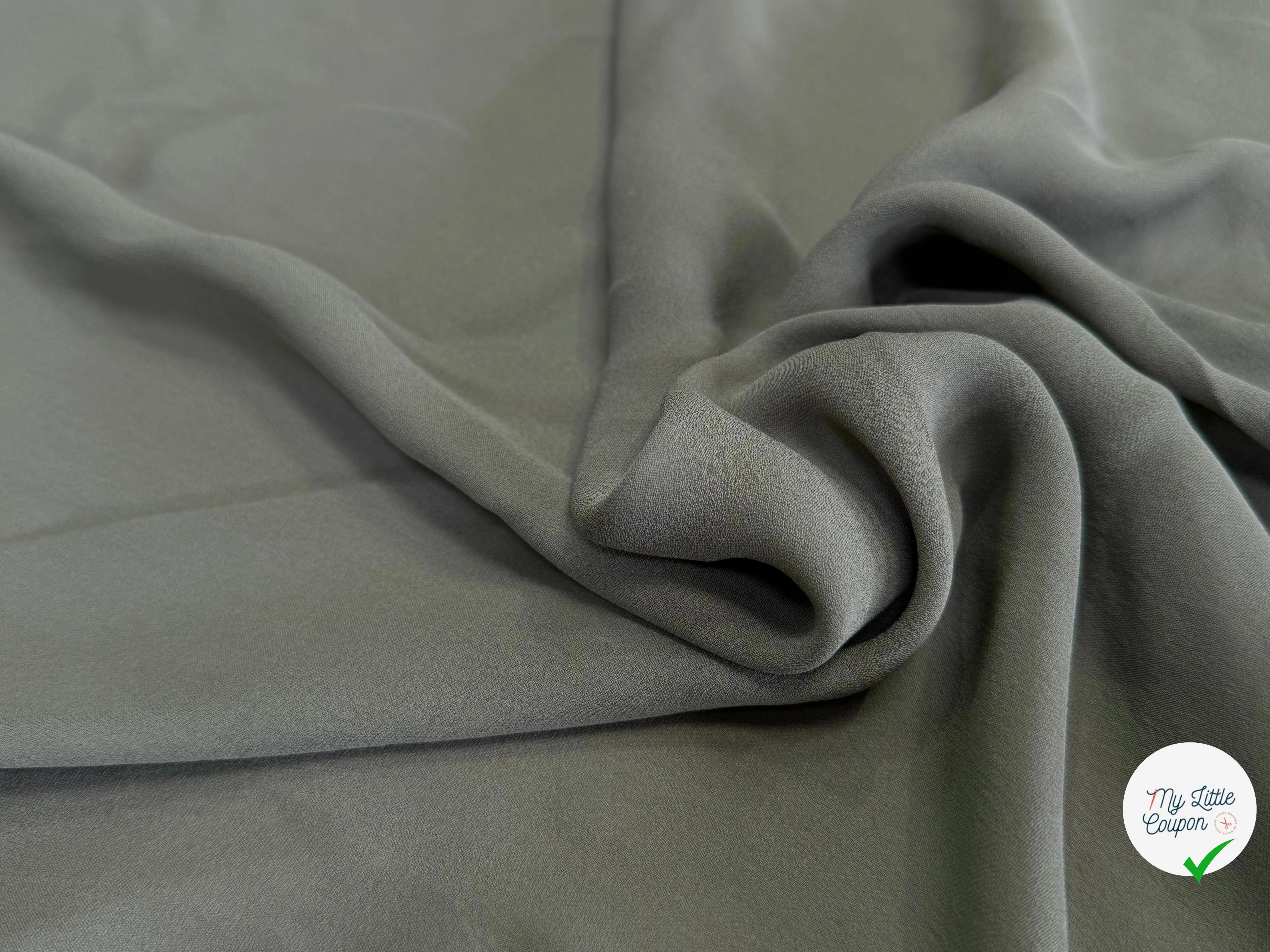 (Chute) CREPE DE SOIE GEORGETTE FLUIDE KAKI - My Little Coupon