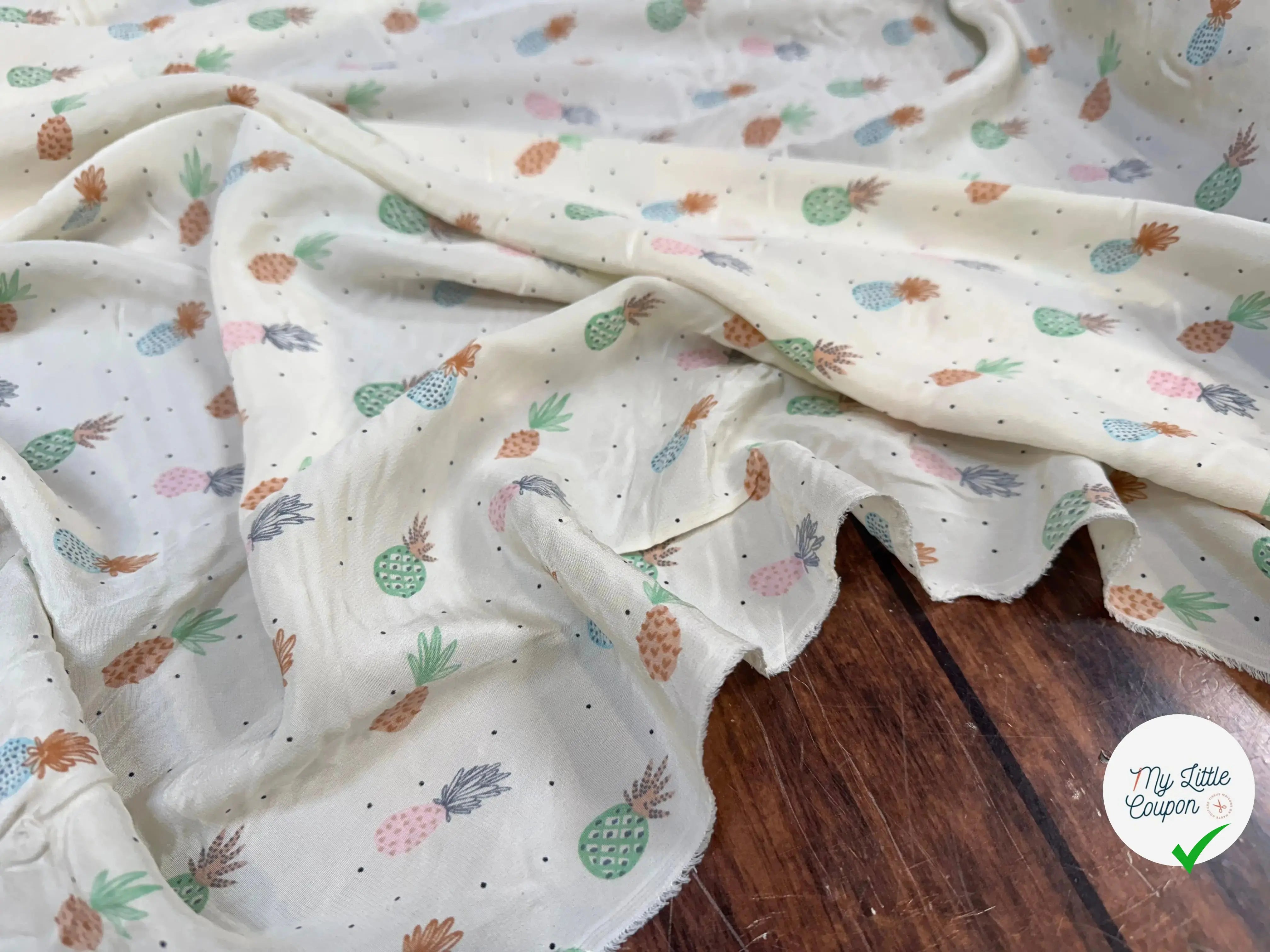 CREPE DE SOIE LEGERMEENT SATINÉ ANANAS - My Little Coupon