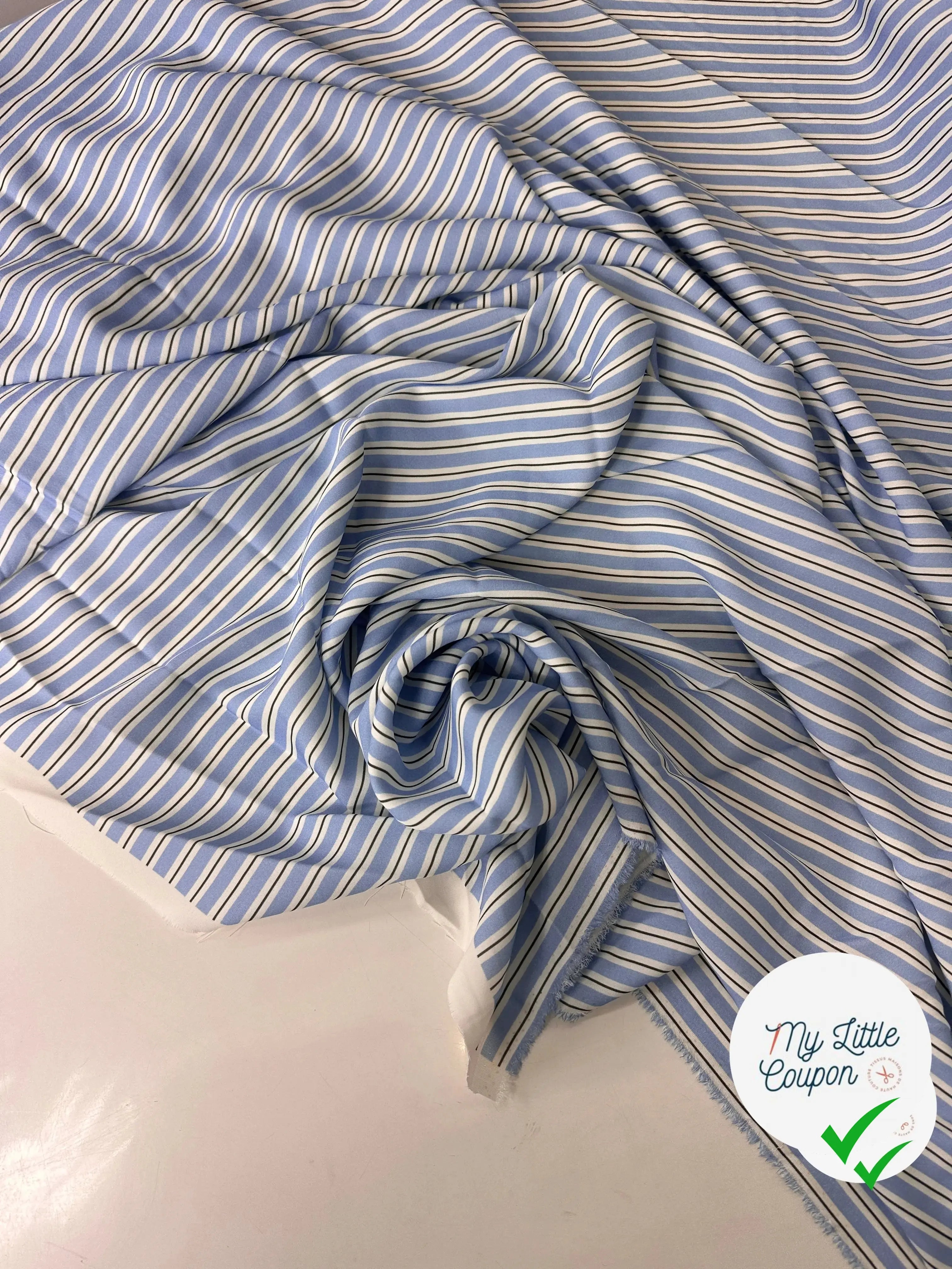 CRÊPE FLUIDE IMPRIMÉ RAYURES SERTIES CIEL MSO